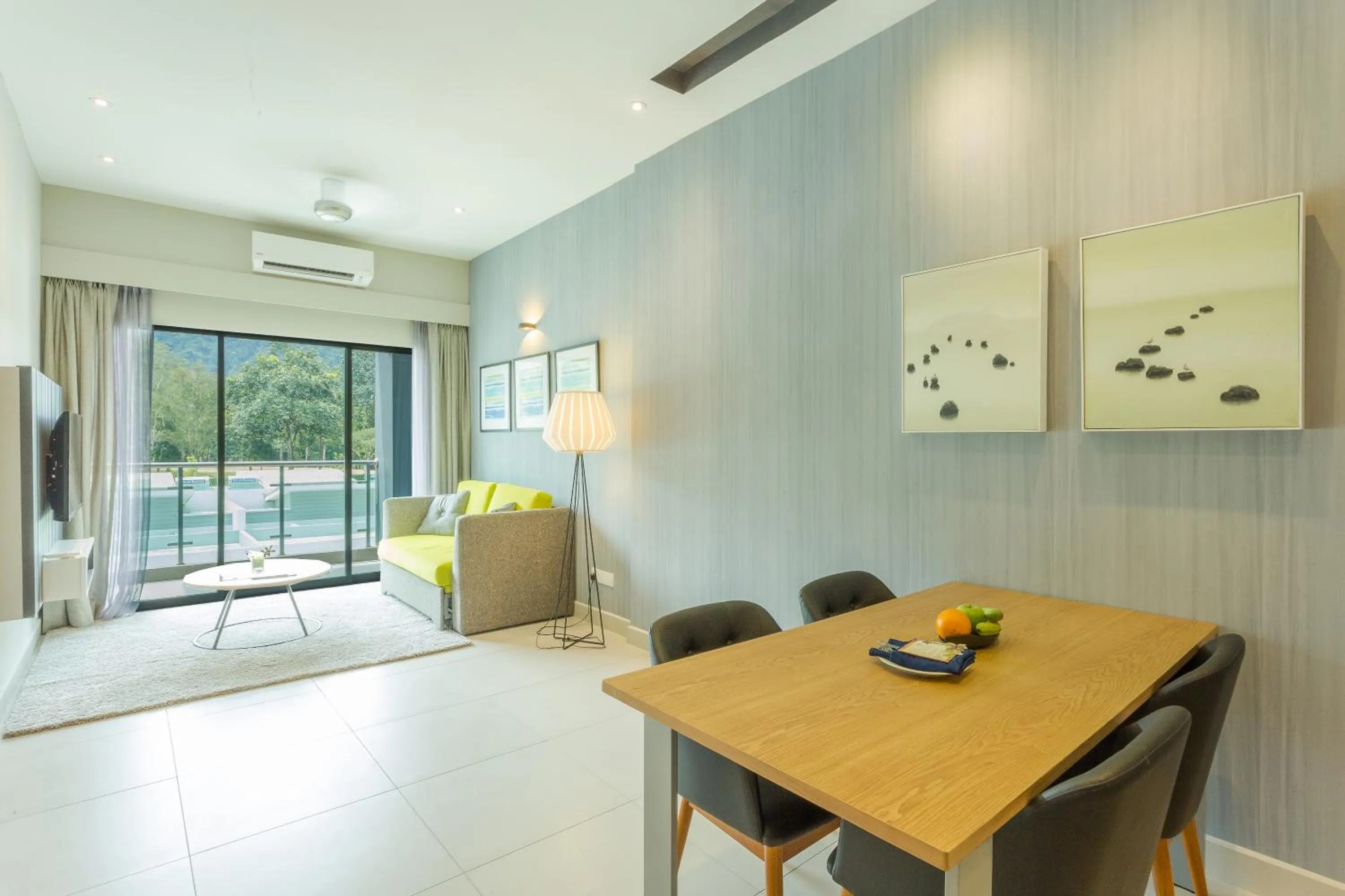 Living room in Meru Suites at Meru Valley Resort