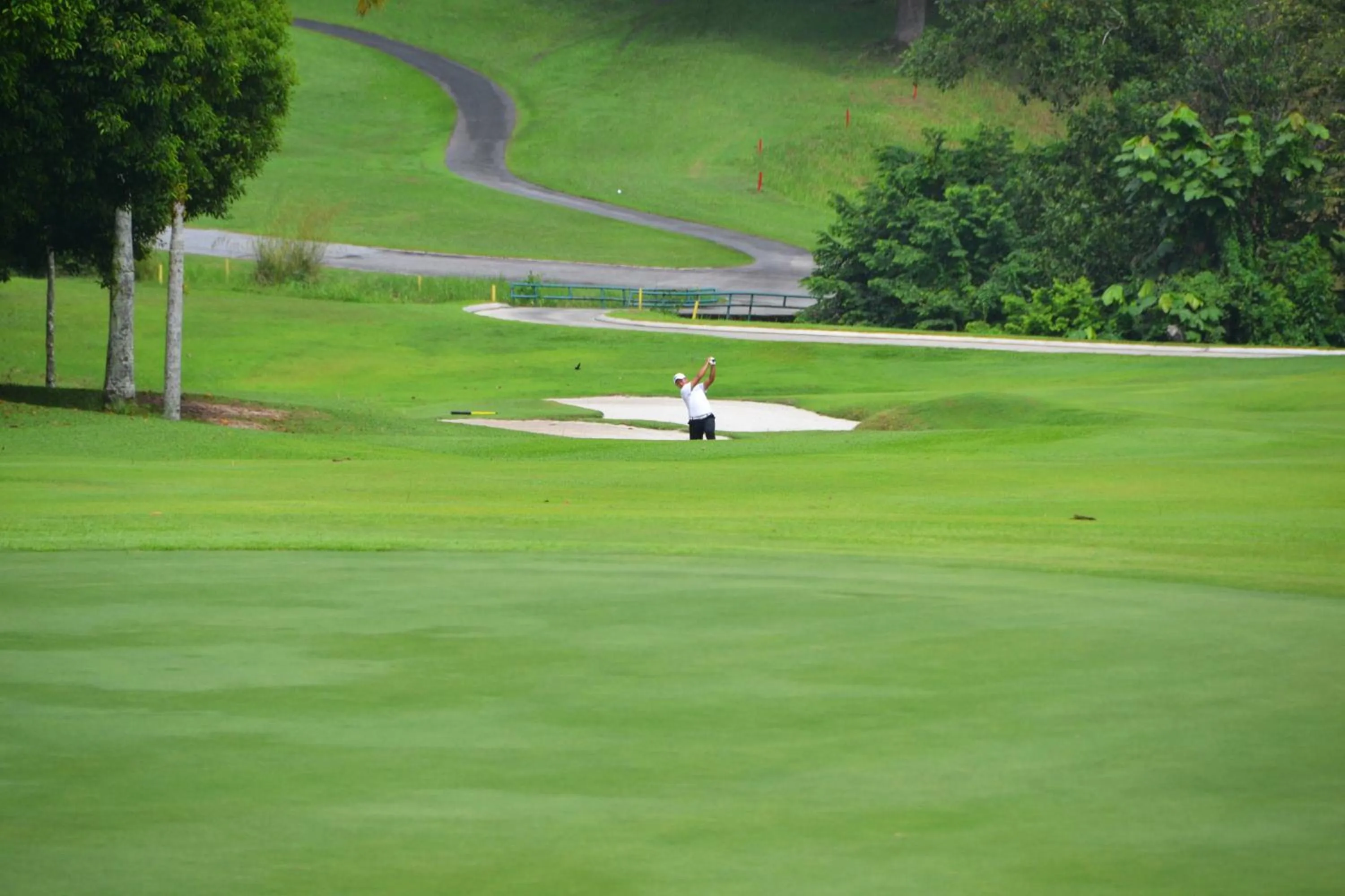Golfcourse in Meru Suites at Meru Valley Resort
