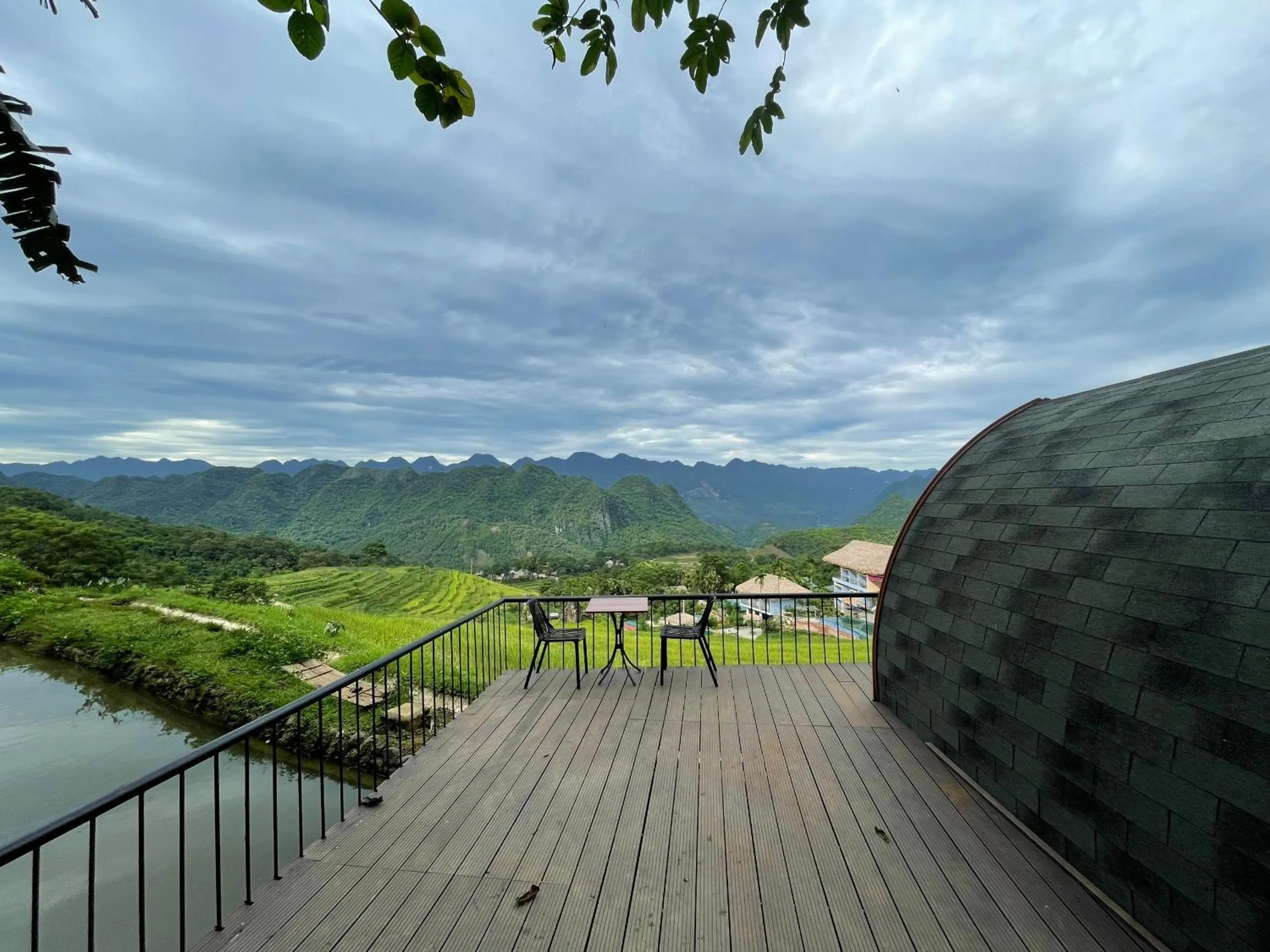 Mountain view in Puluong Retreat