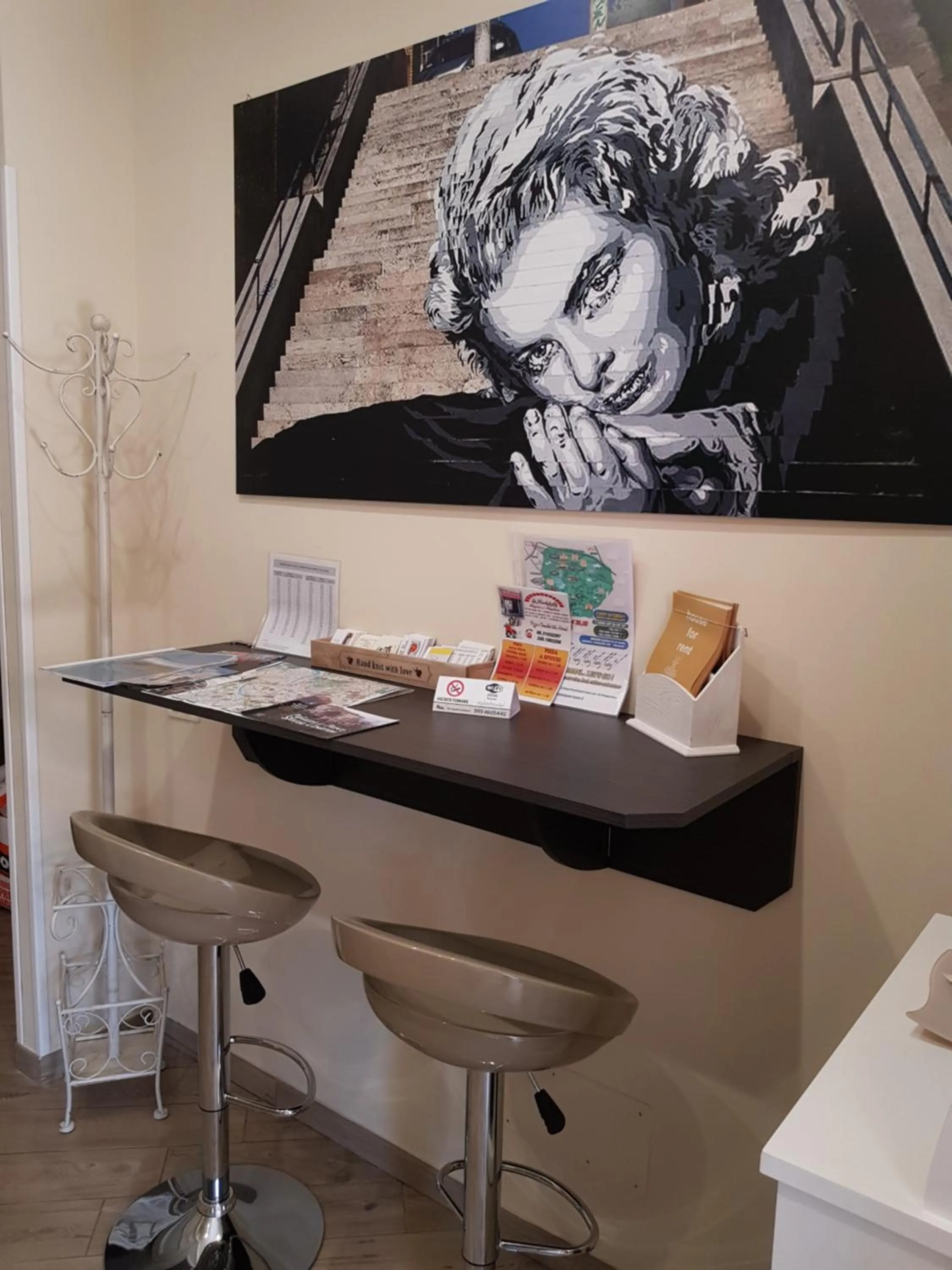 Lobby or reception in 4 Rent