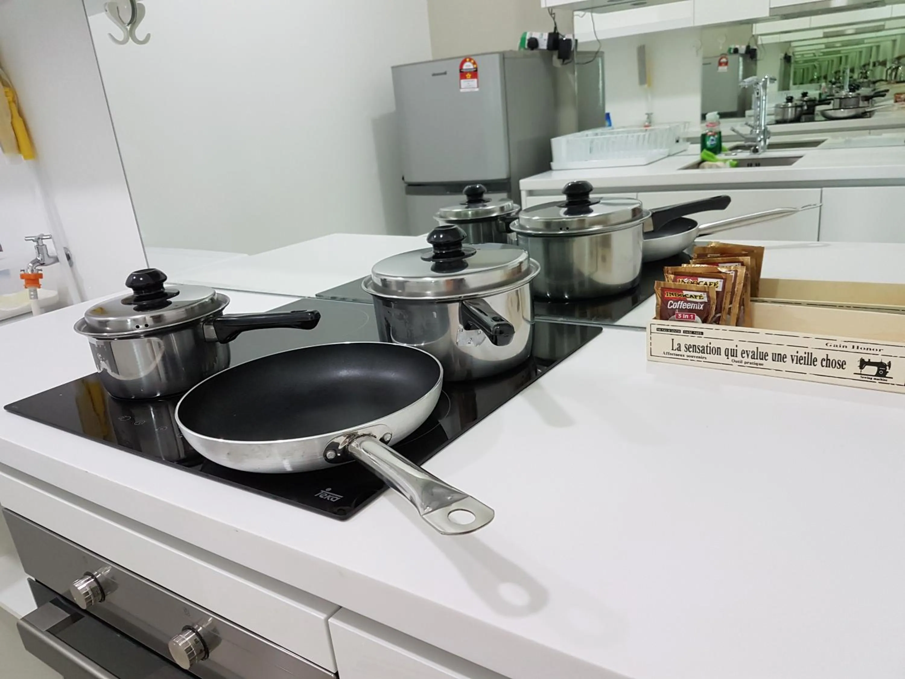 Kitchen or kitchenette in Vortex KLCC by Luxury Suites Asia