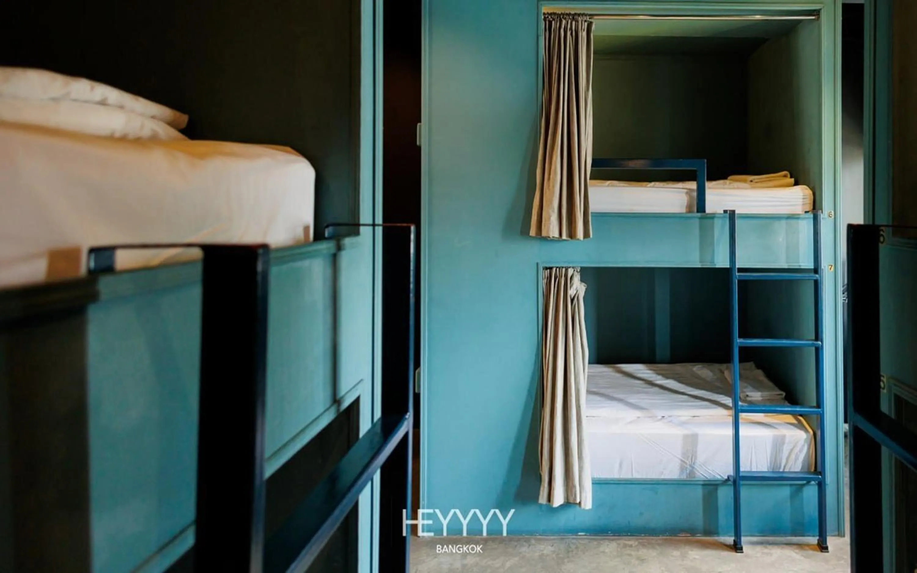 Bed in Heyyyy Bangkok