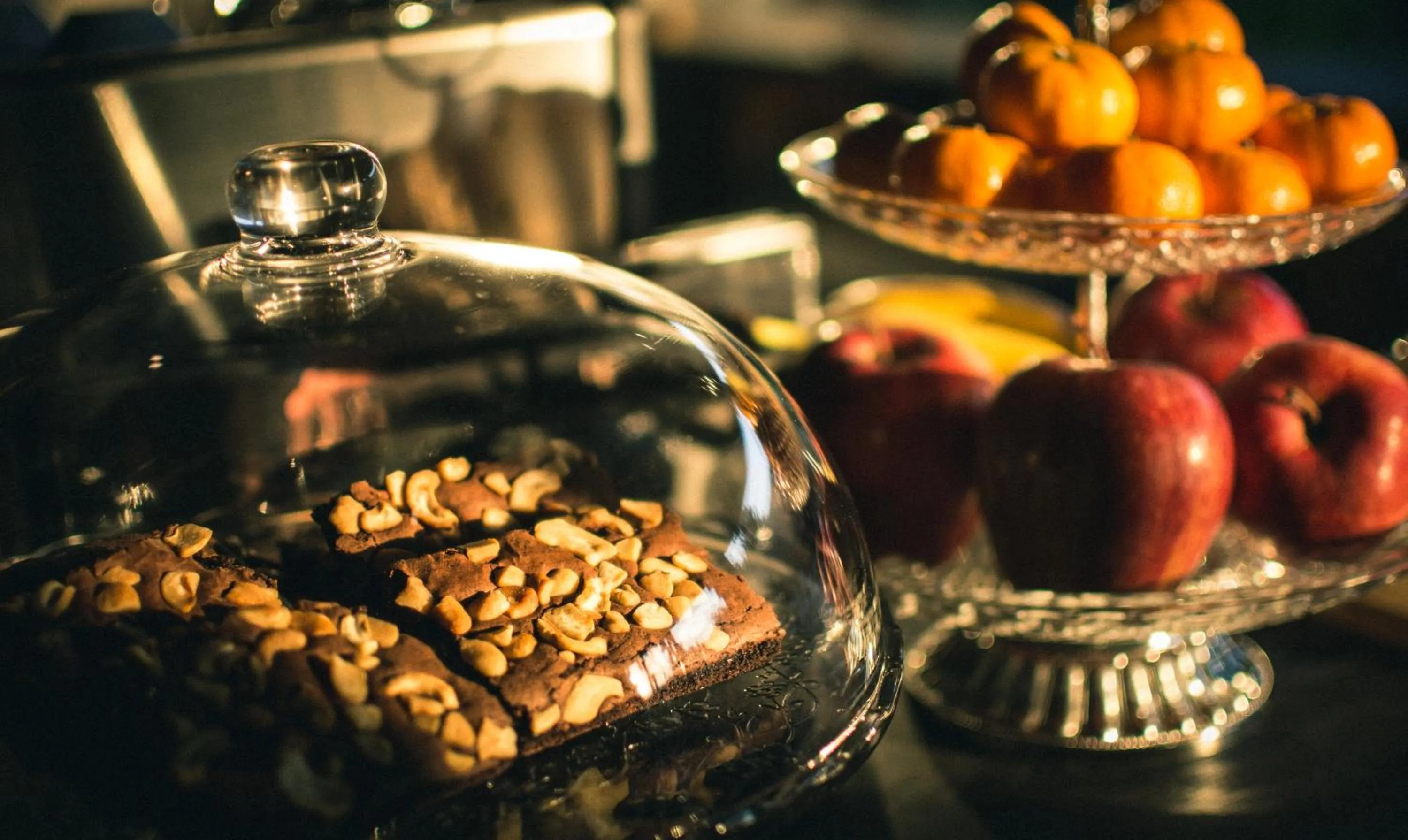 Food and drinks in Heyyyy Bangkok