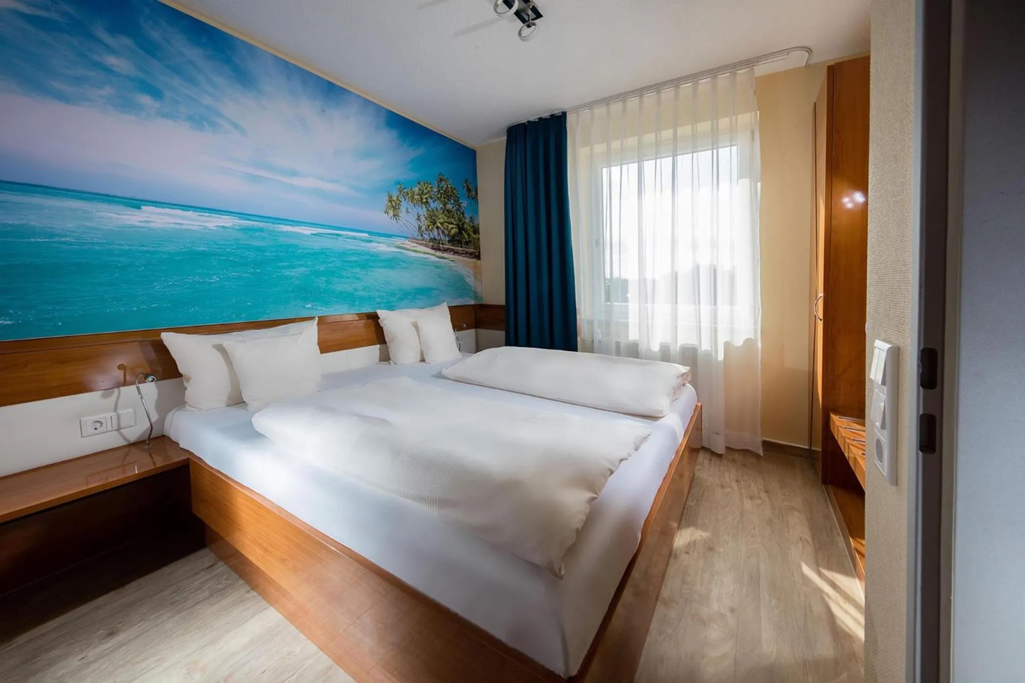 Photo of the whole room, Bed in Victory Gästehaus Therme Erding