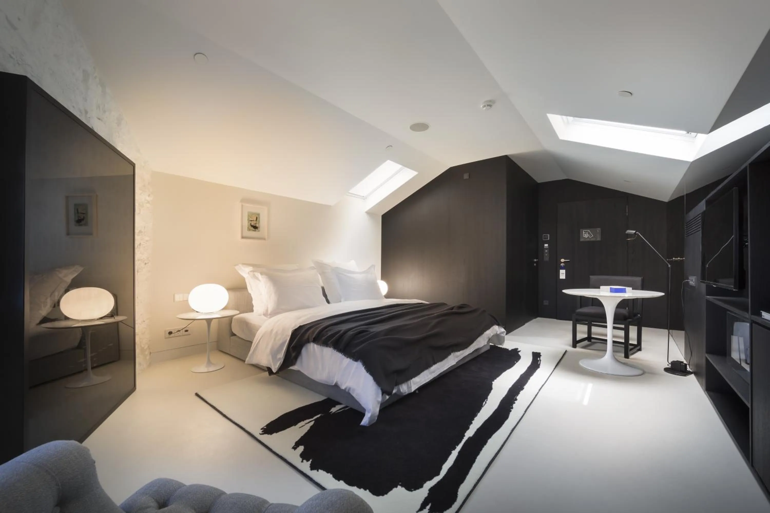 Photo of the whole room, Bed in Adriatic Hotel by Maistra Collection