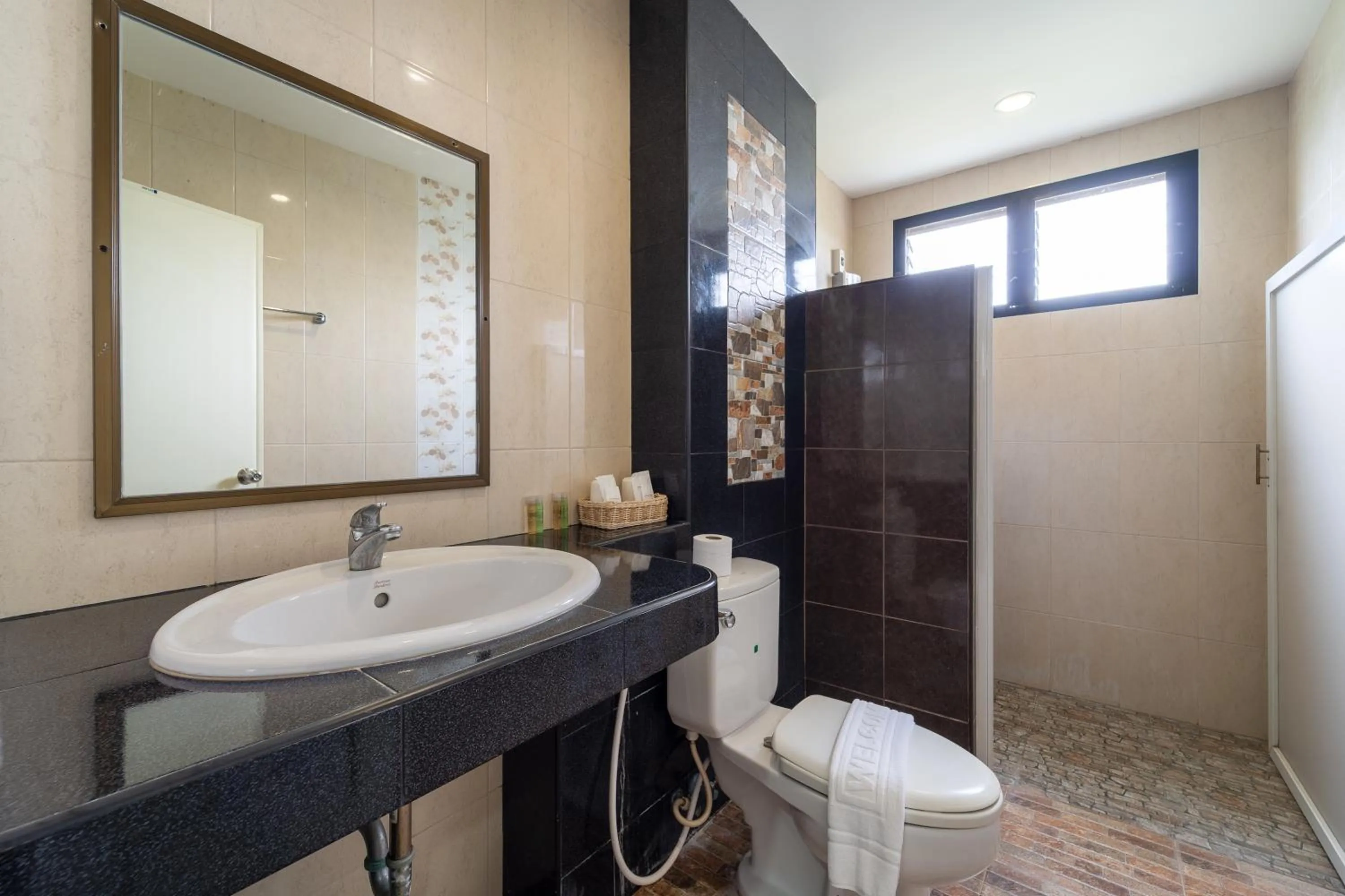 Shower in Grandsiri Resort KhaoYai