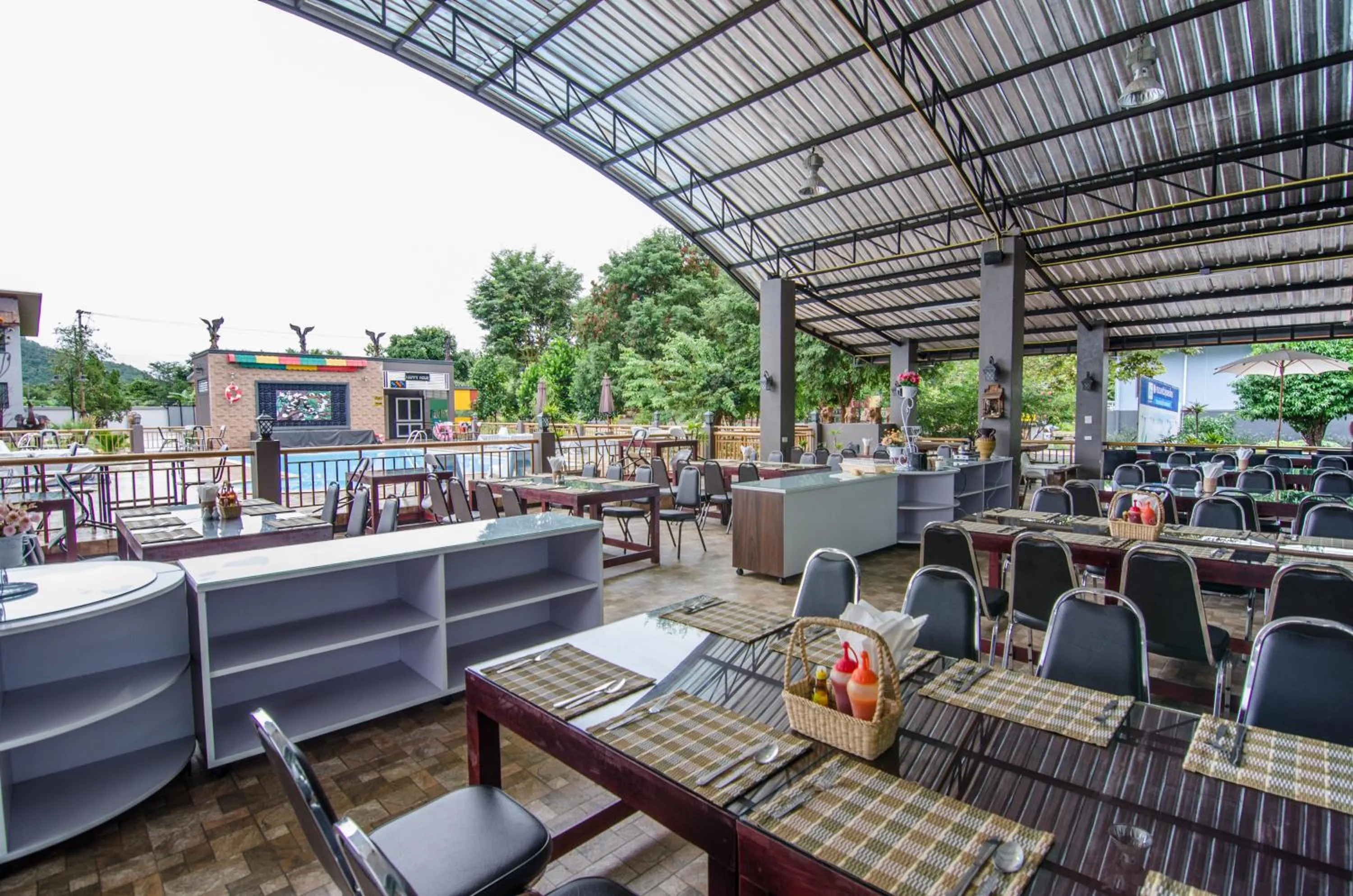 Restaurant/places to eat in Grandsiri Resort KhaoYai