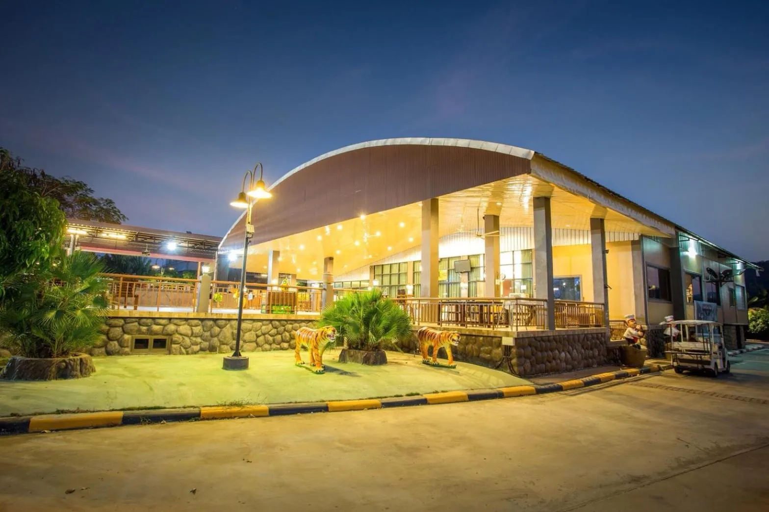 Area and facilities in Grandsiri Resort KhaoYai