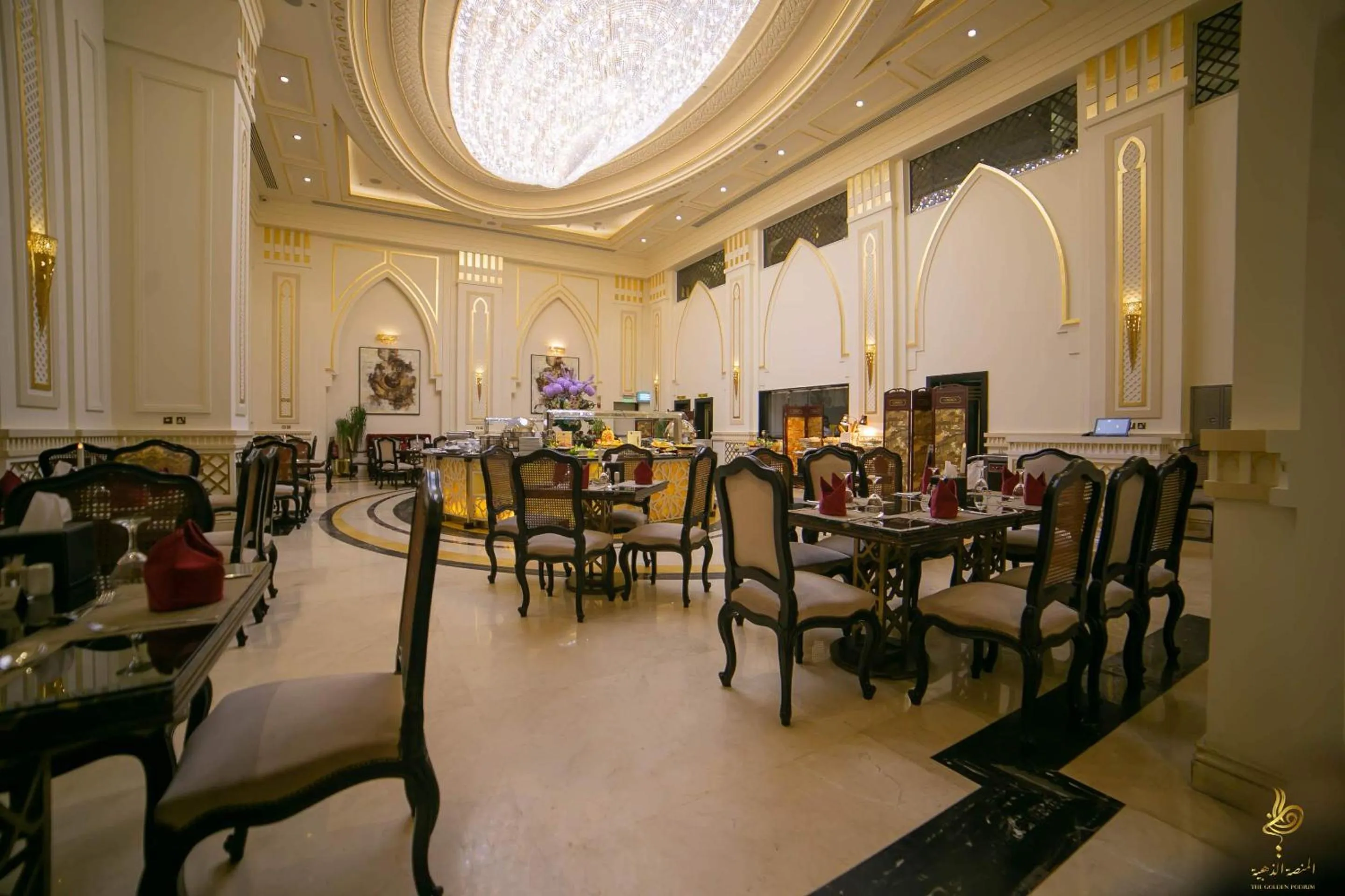 Restaurant/places to eat in Casablanca Grand Hotel