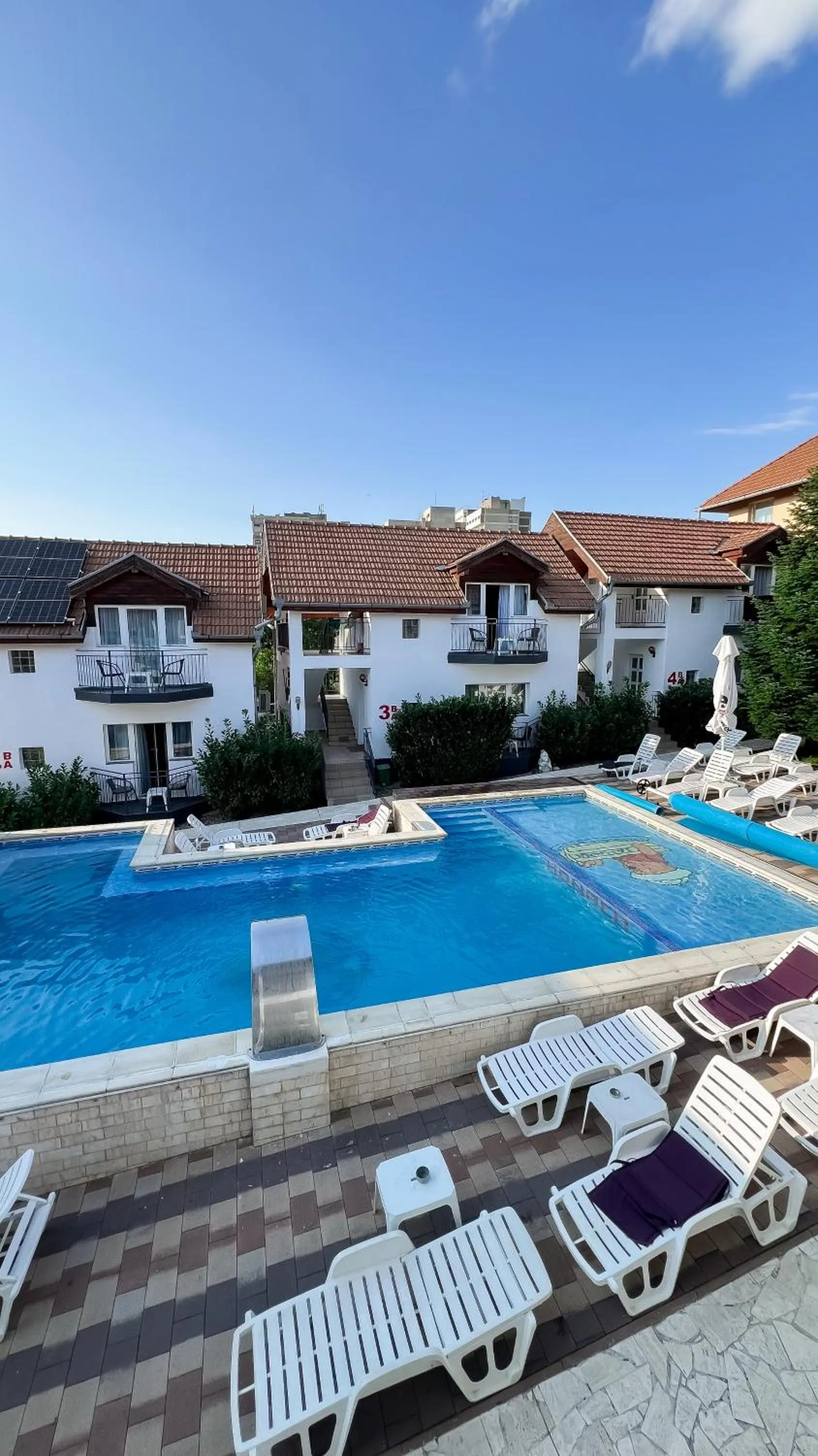 Swimming pool in Complex Turistic Monaco