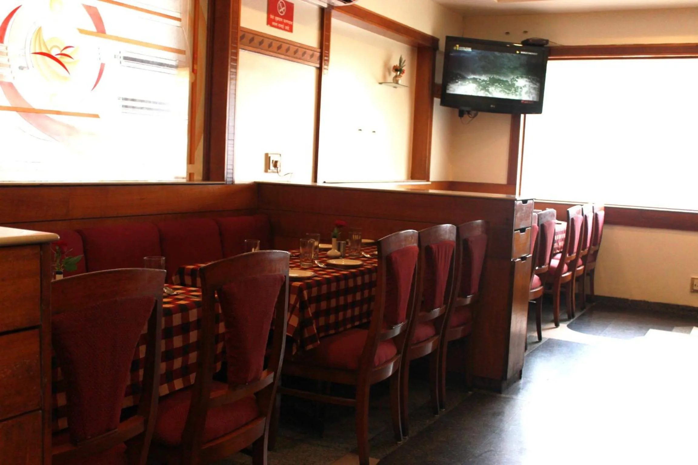 Restaurant/places to eat in The Samrat Hotel near Pune Railway Station