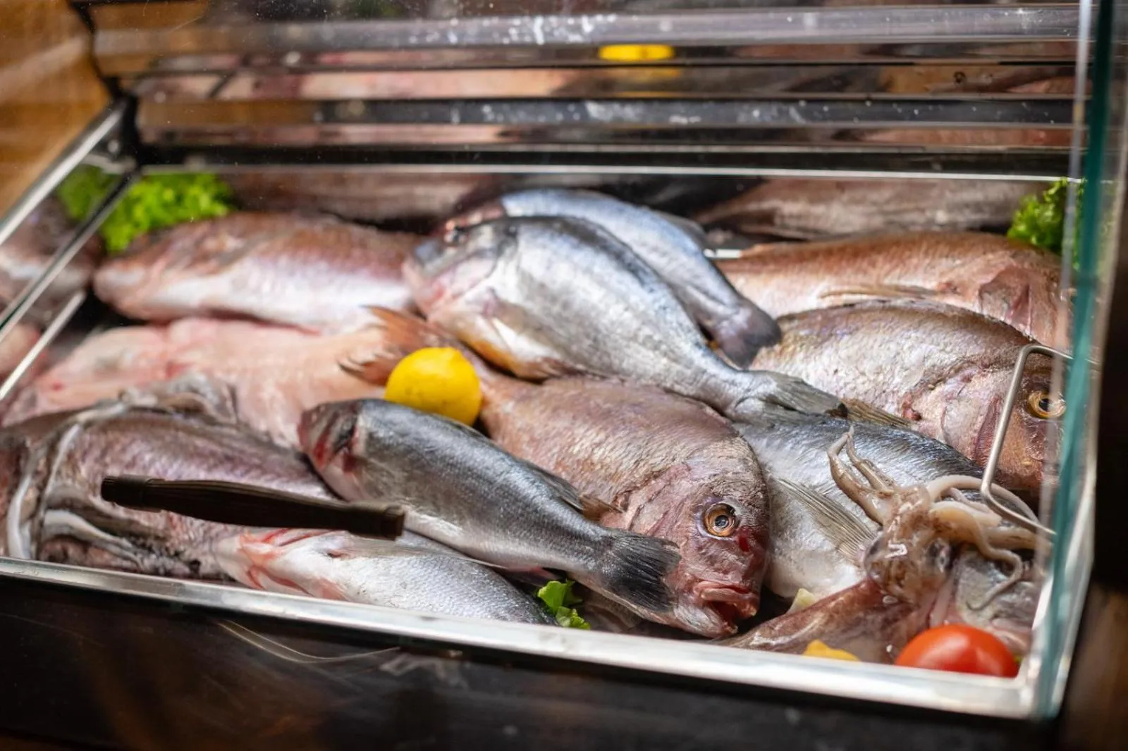 Restaurant/places to eat in Heritage Hotel Tragos