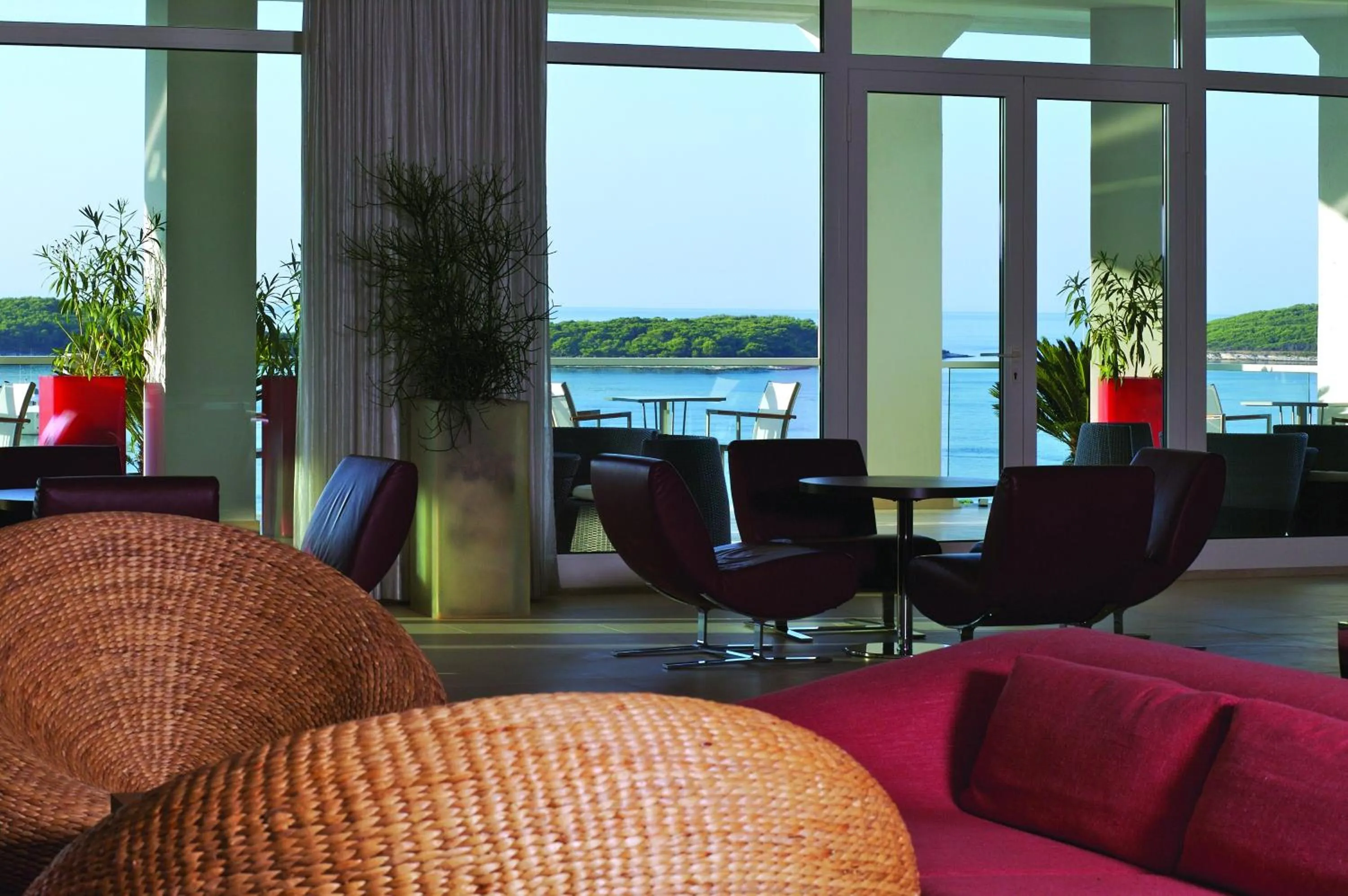 Lounge or bar in Amfora Hvar Grand Beach Resort