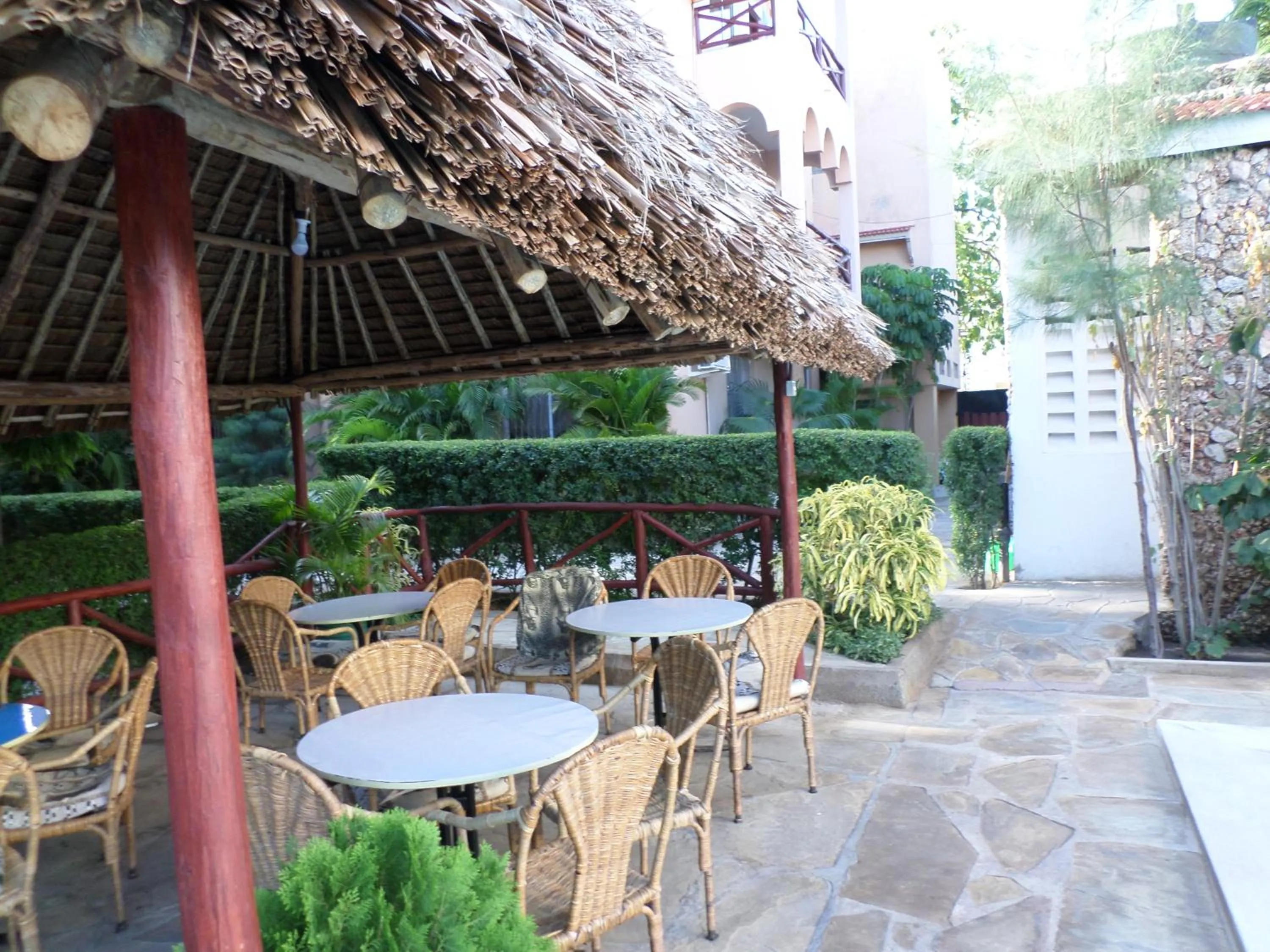 Restaurant/places to eat in Pinebreeze Holiday Resort