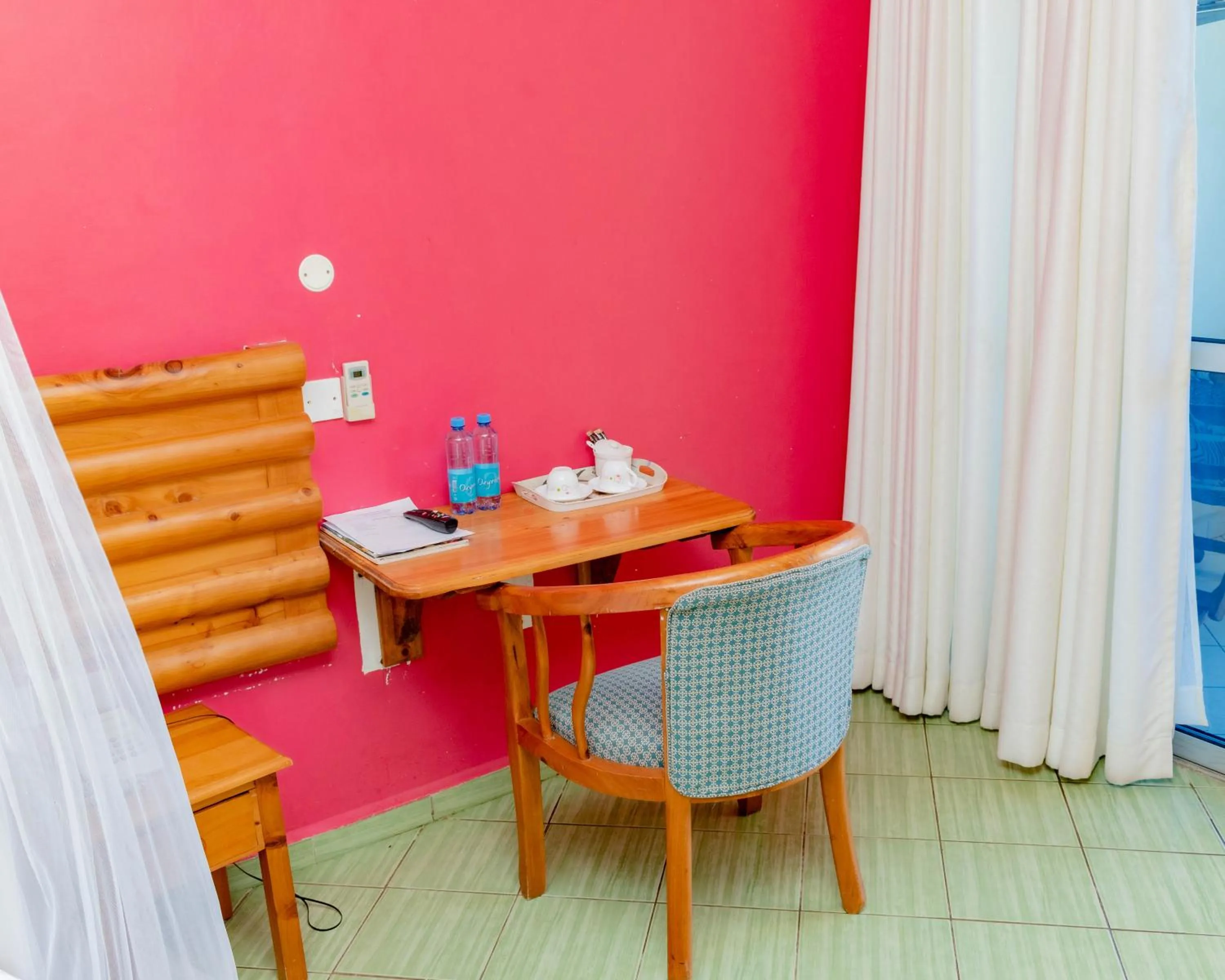 Coffee/tea facilities in Pinebreeze Holiday Resort