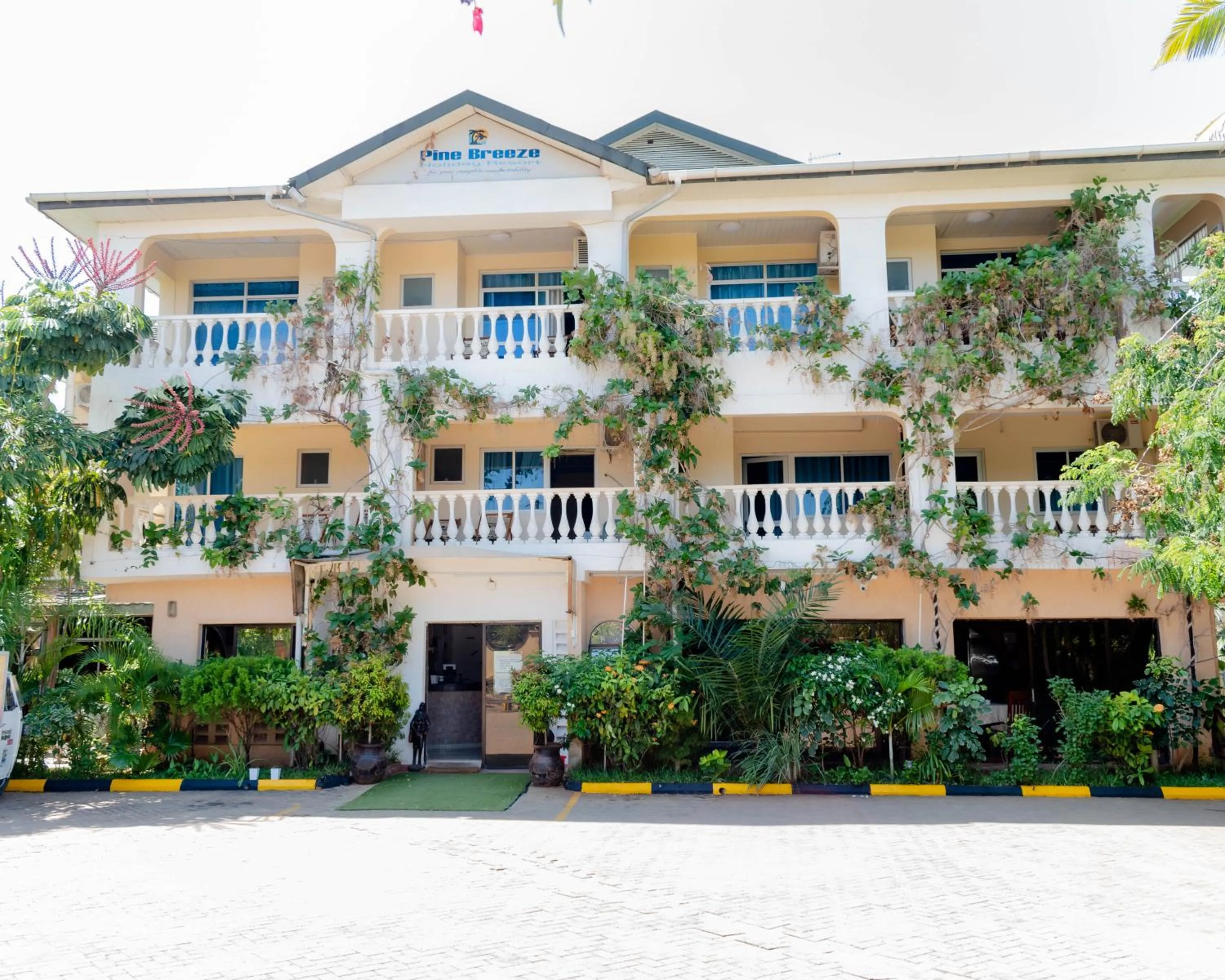 Property building in Pinebreeze Holiday Resort