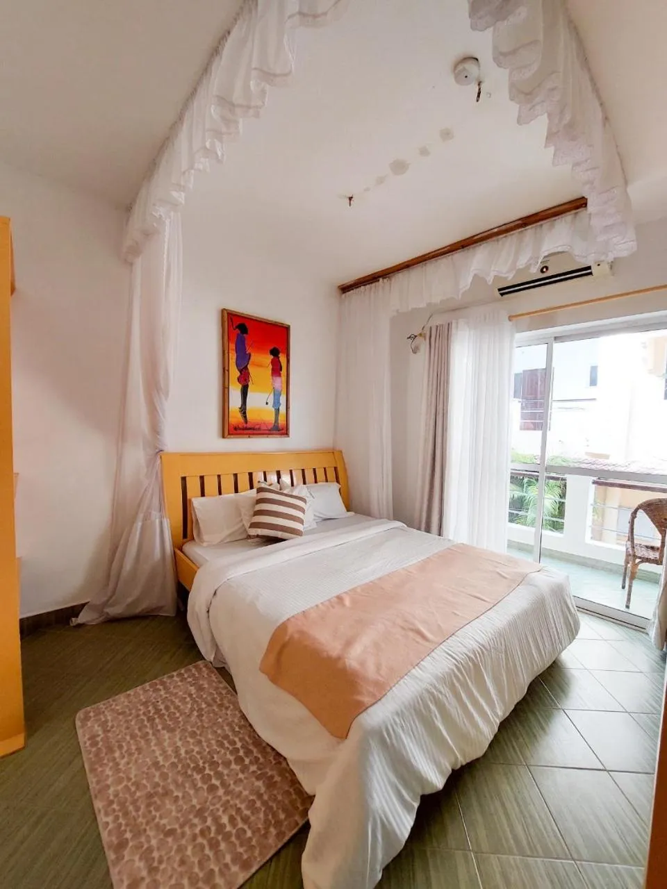 Bed in Pinebreeze Holiday Resort