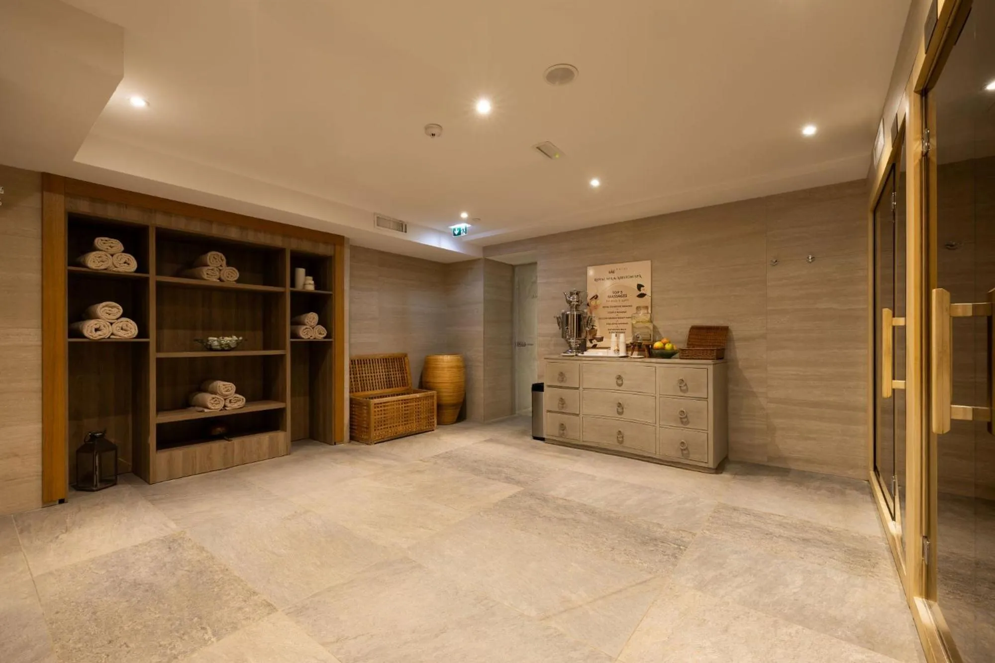 Sauna in Royal Neptun Hotel