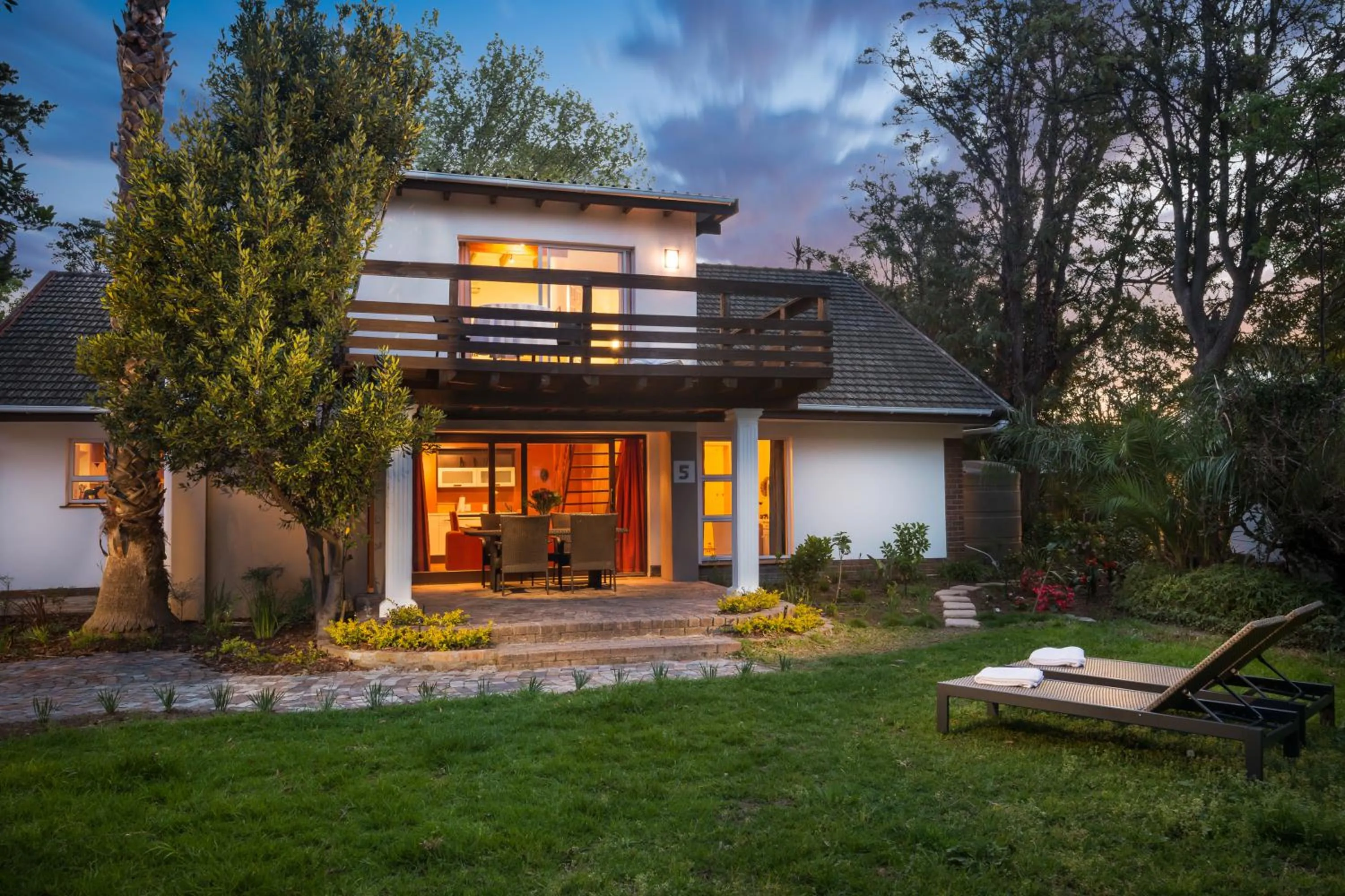 Garden in Just Unwind