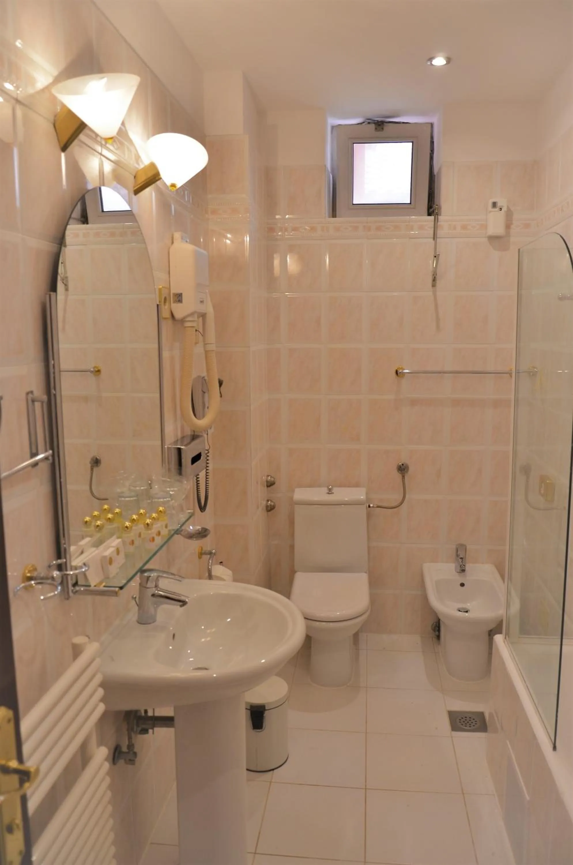 Property building, Bathroom in Hotel Mozart