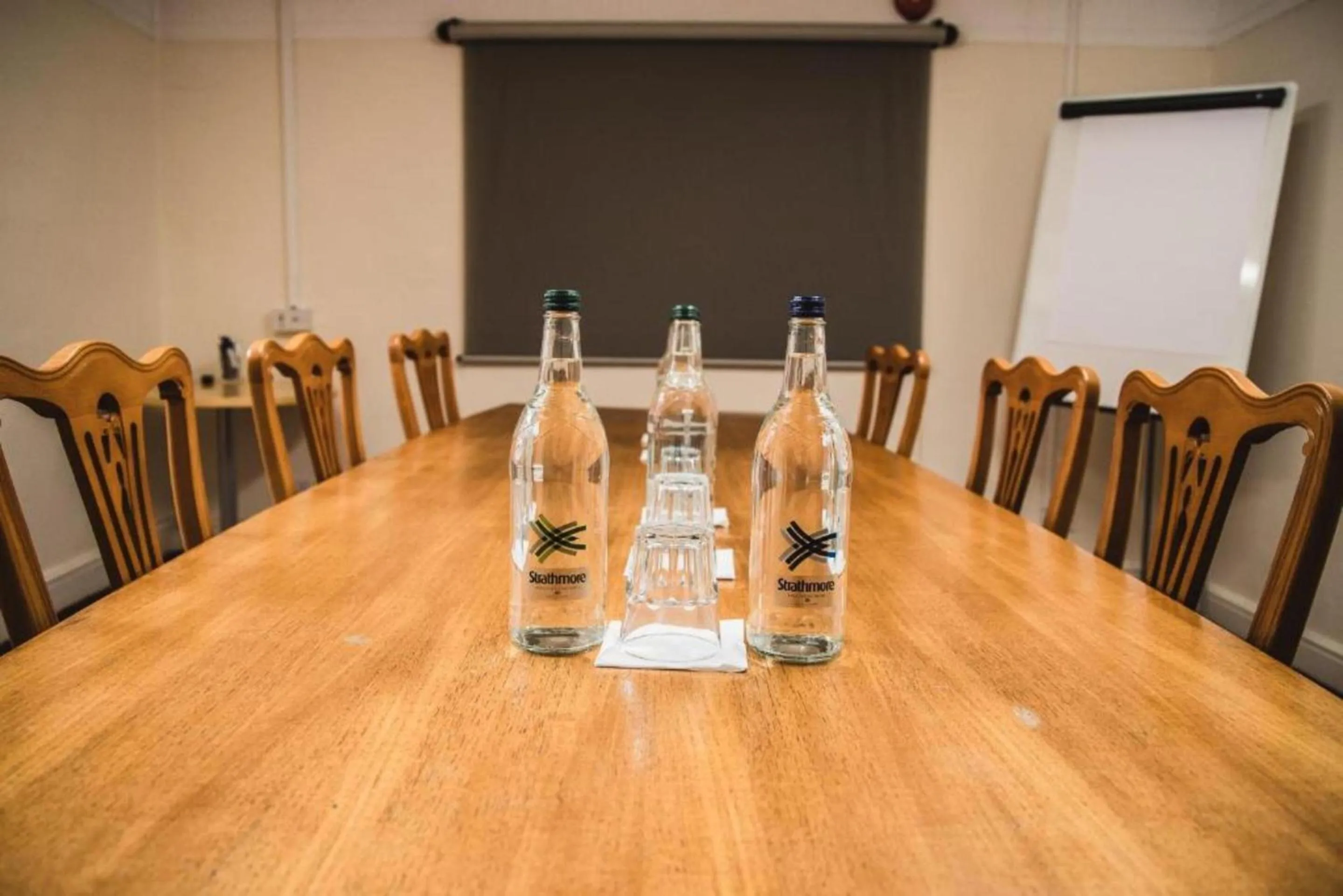 Meeting/conference room in OYO The Red Lion Hotel