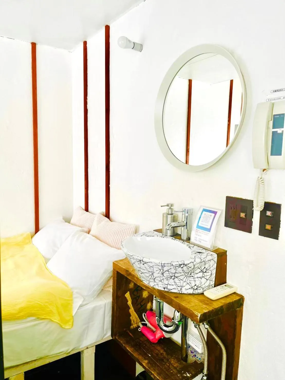 Bed in Ohmachi Junxion