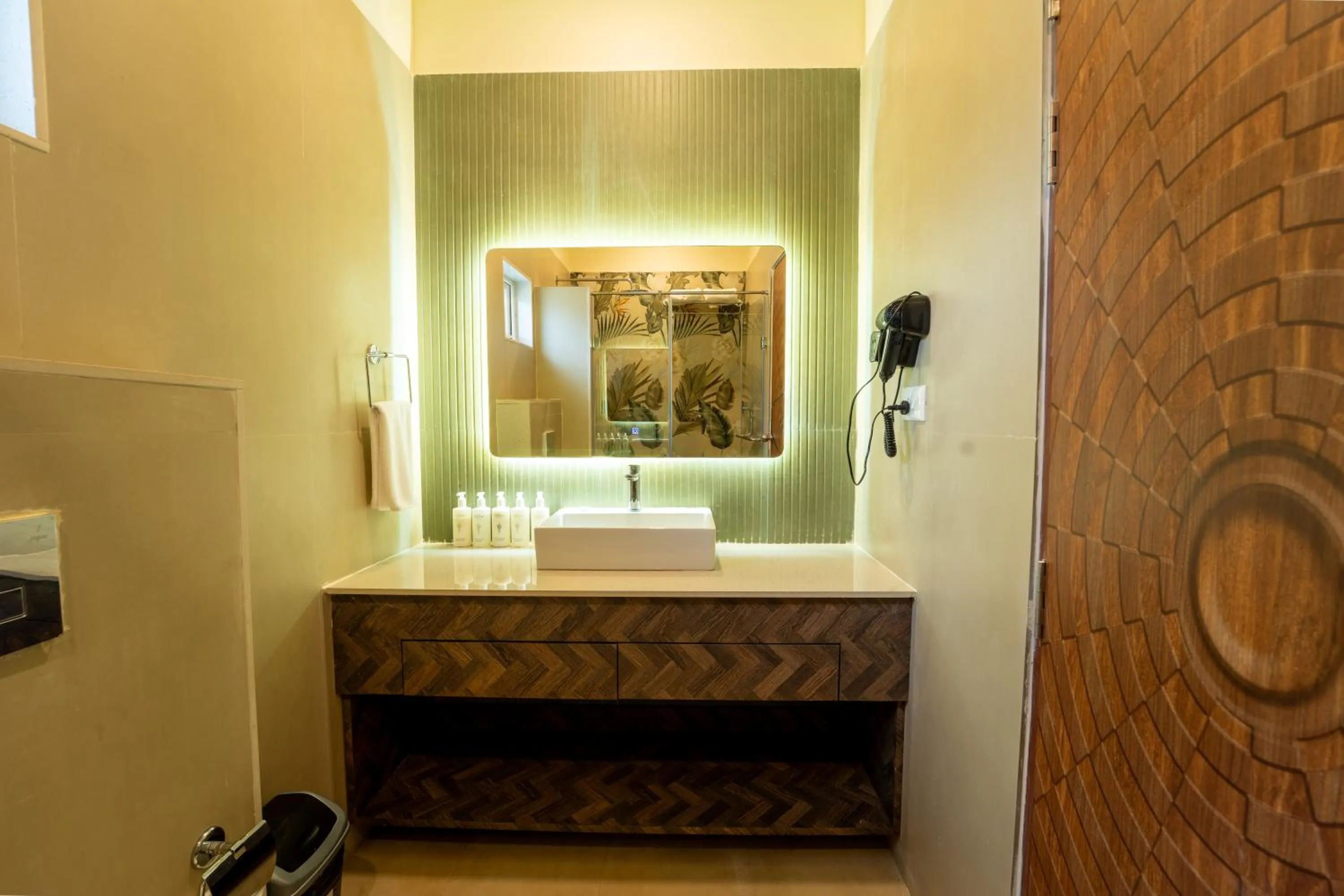 Bathroom in C Roque Beach Resort