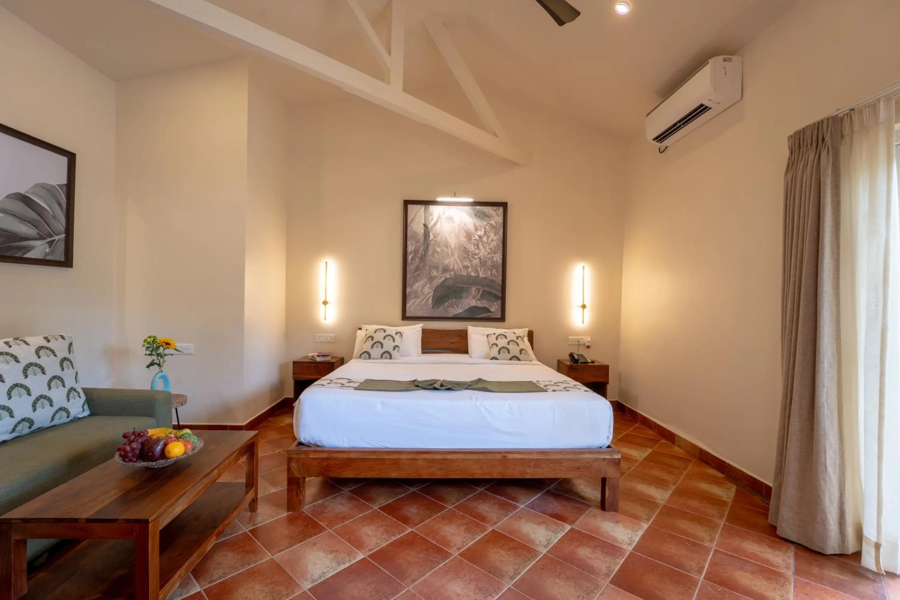 Bed in C Roque Beach Resort