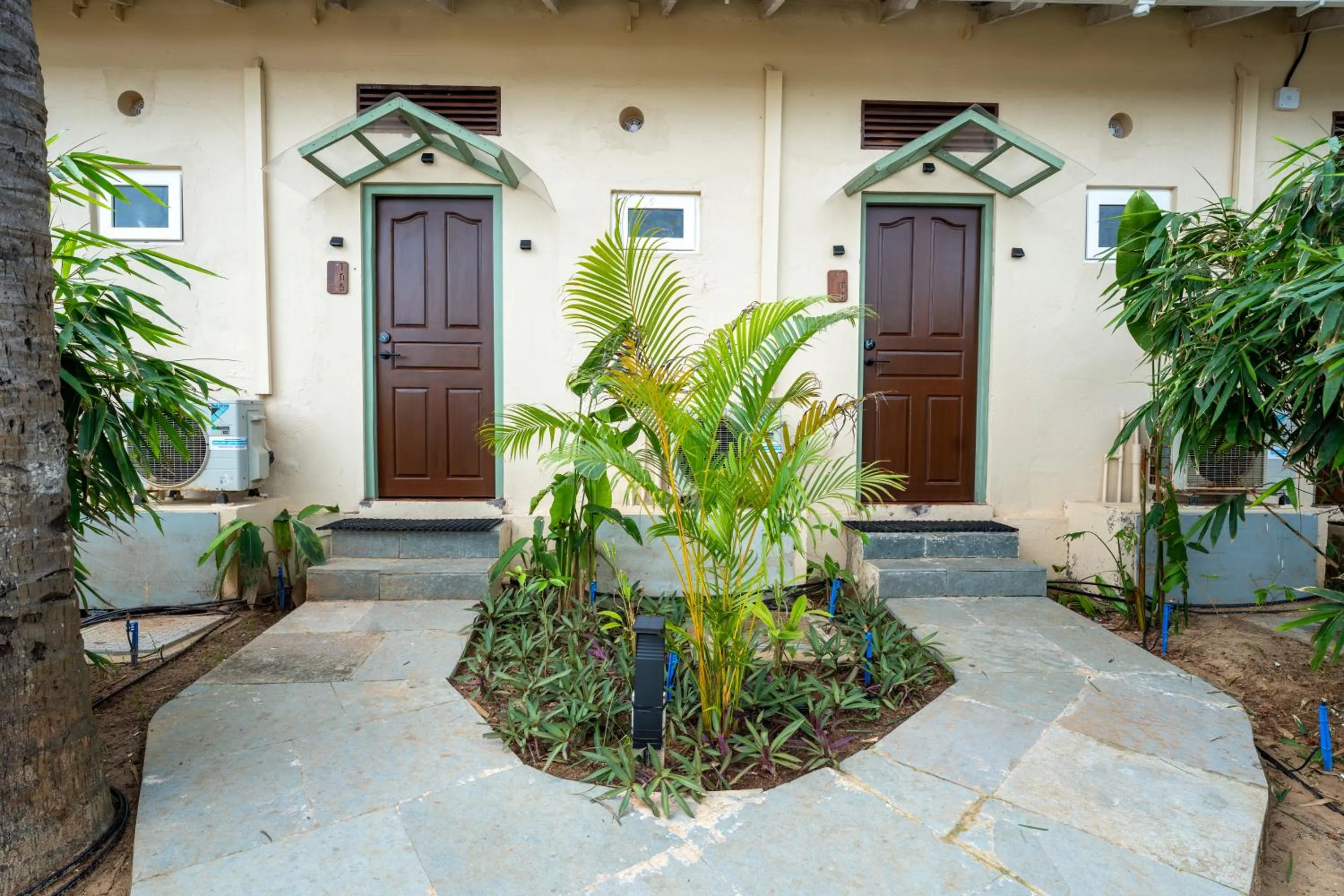 Facade/entrance in C Roque Beach Resort