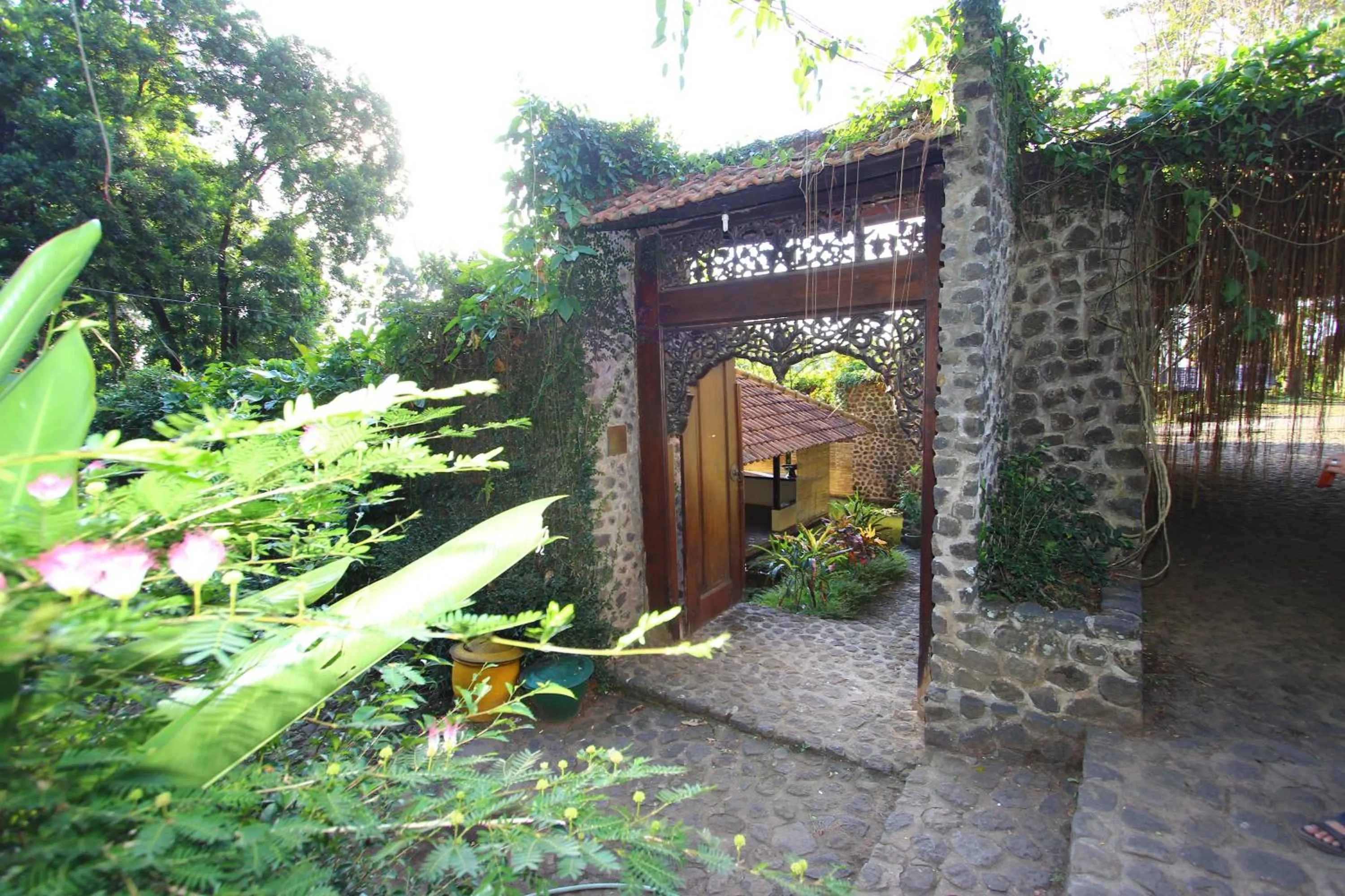 Facade/entrance in Ecolodge Seloliman