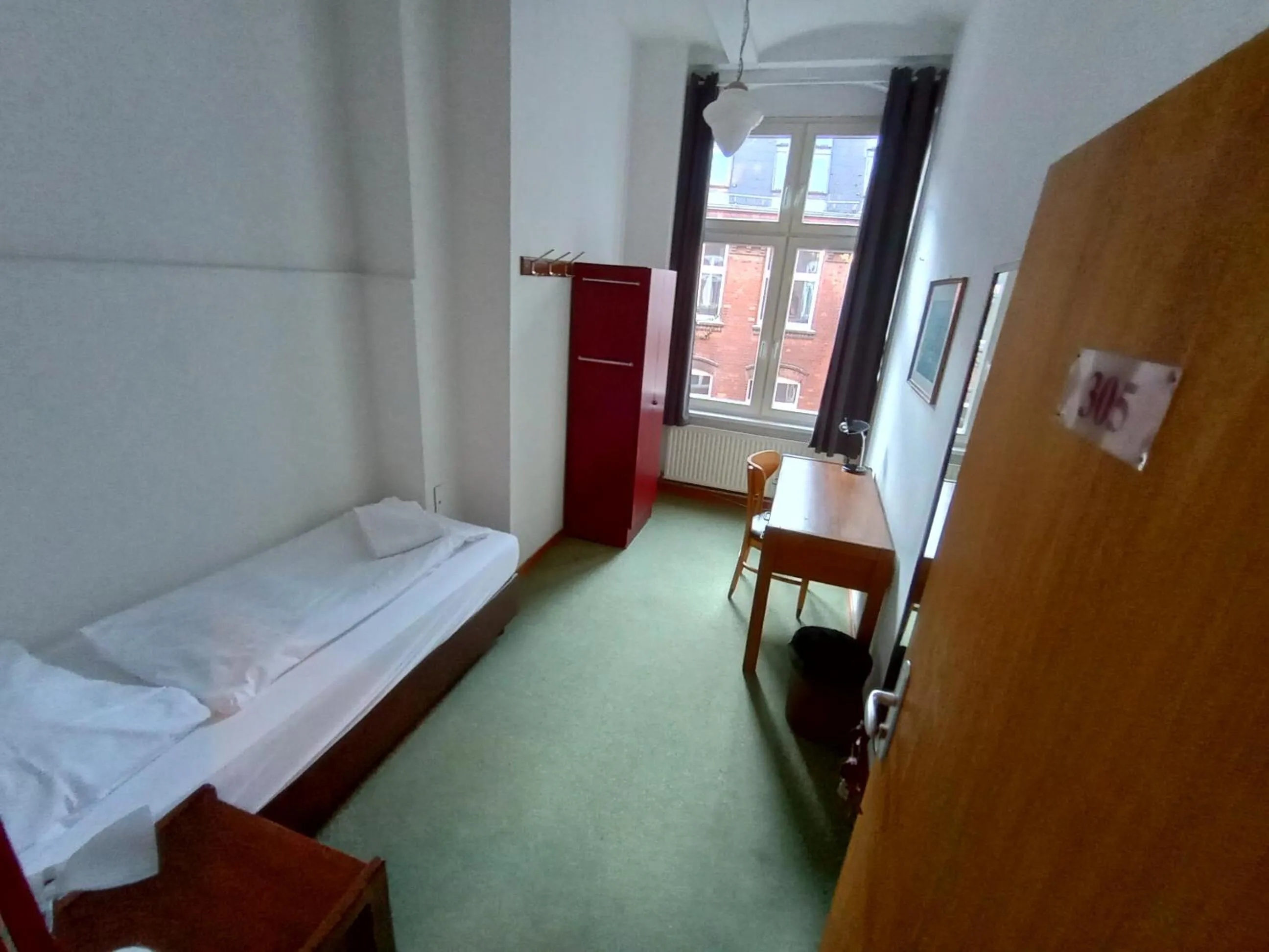 Photo of the whole room, Bed in Die Fabrik - Hostel