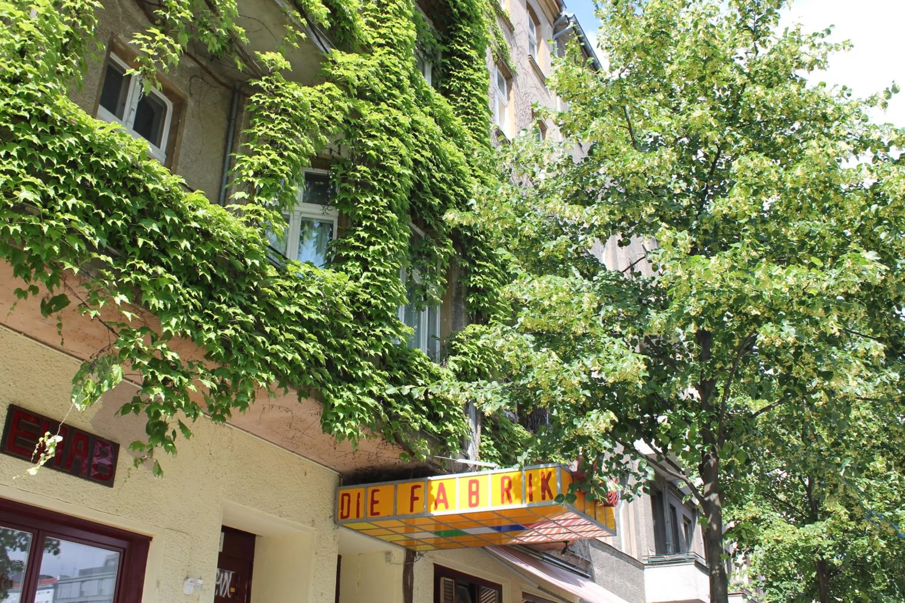 Property building in Die Fabrik - Hostel