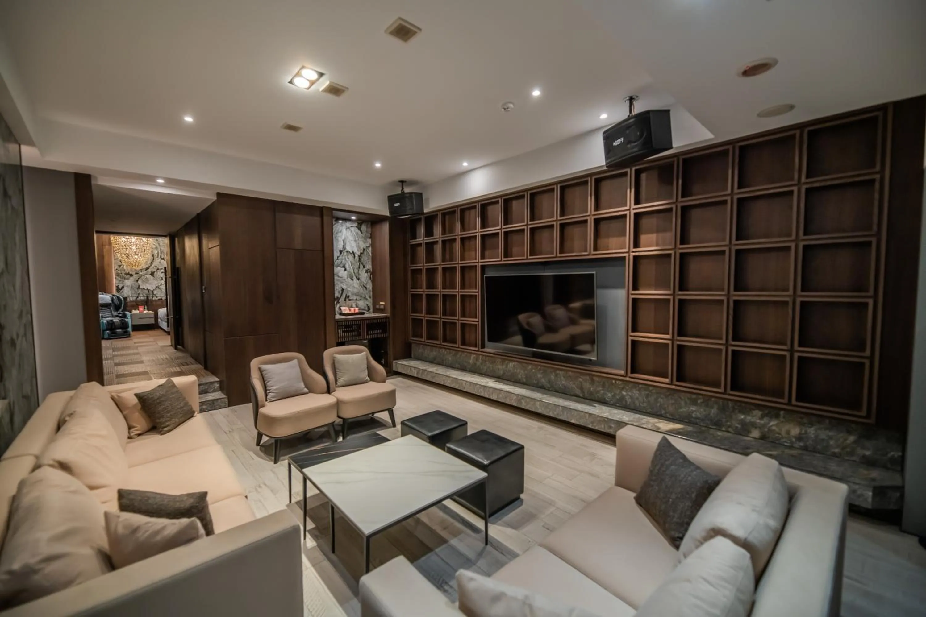 TV and multimedia in Feng Cai Motel