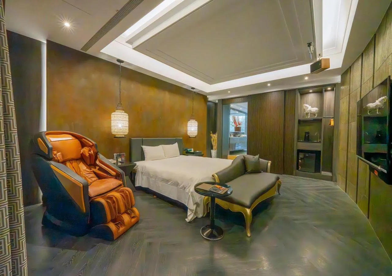 Photo of the whole room, Bed in Feng Cai Motel