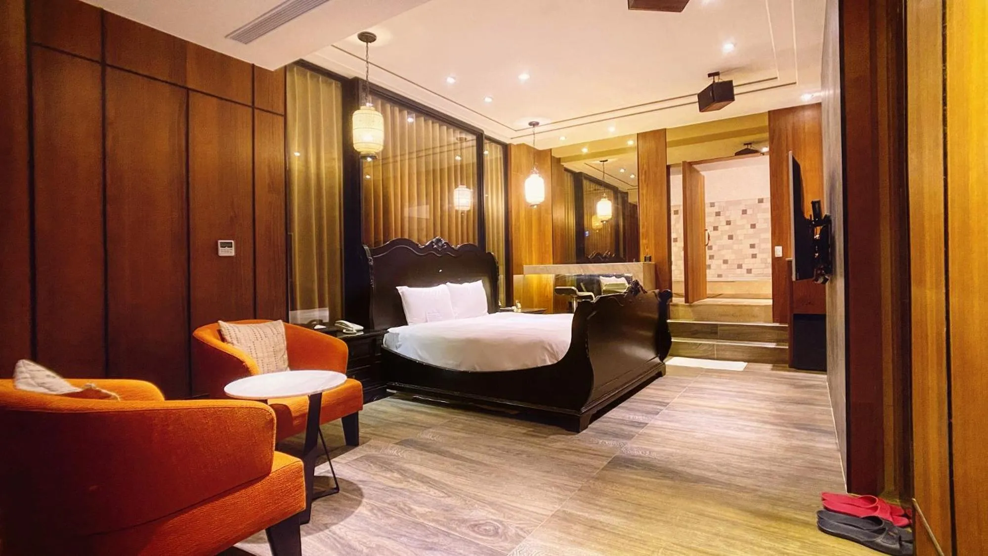 Photo of the whole room, Bed in Region Motel