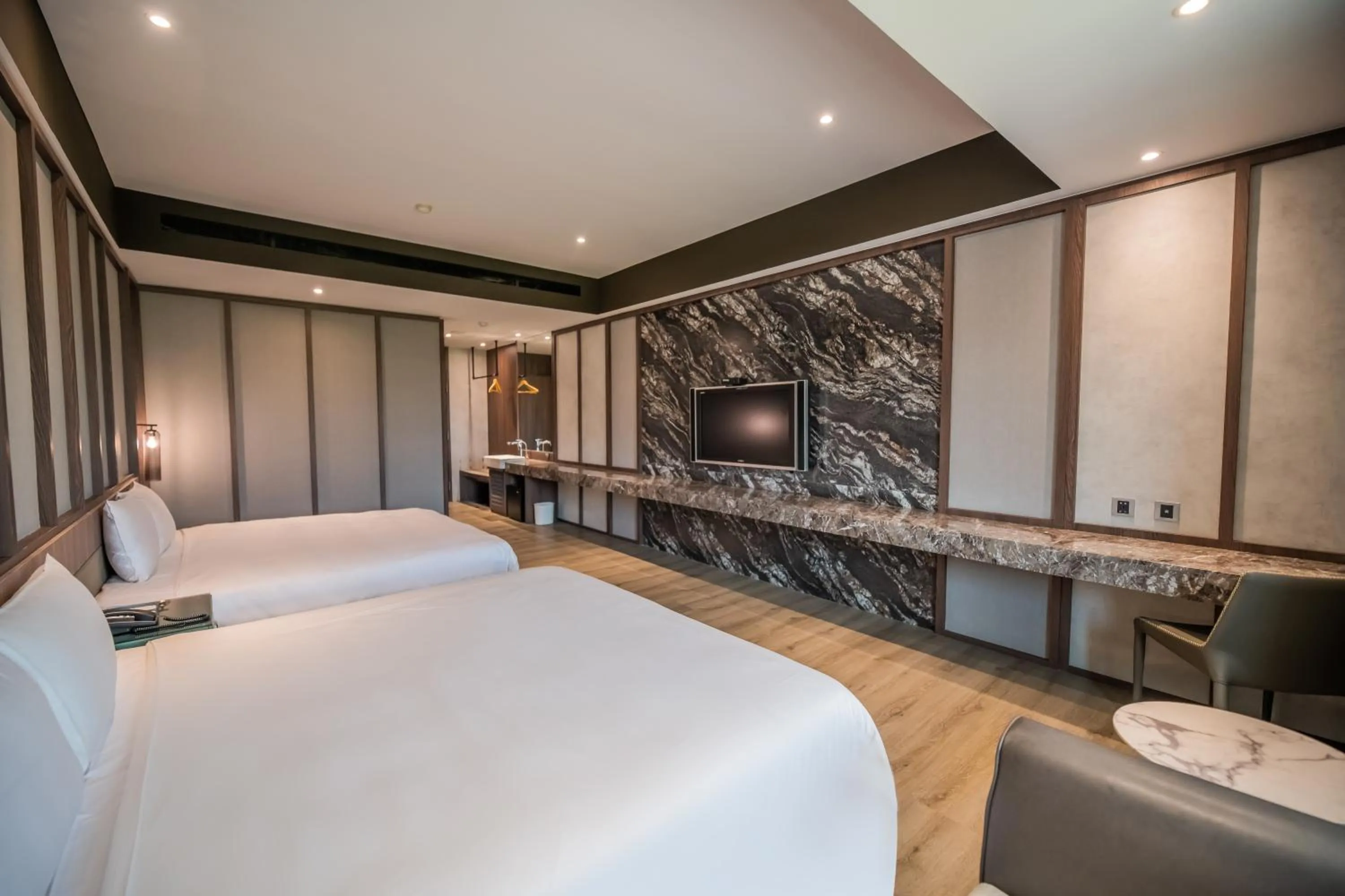 Photo of the whole room, Bed in Region Motel