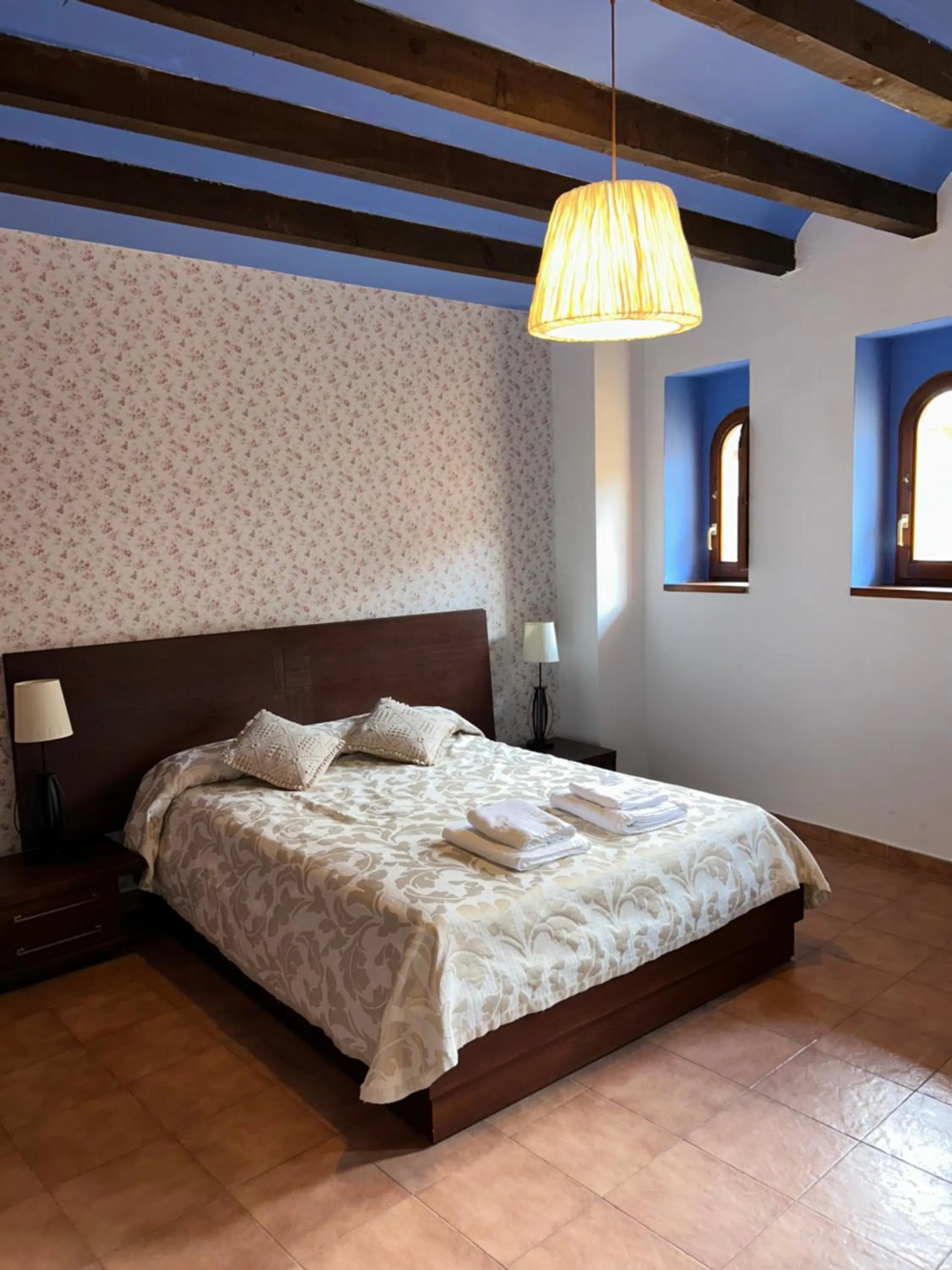 Photo of the whole room, Bed in Hospedería Sádaba
