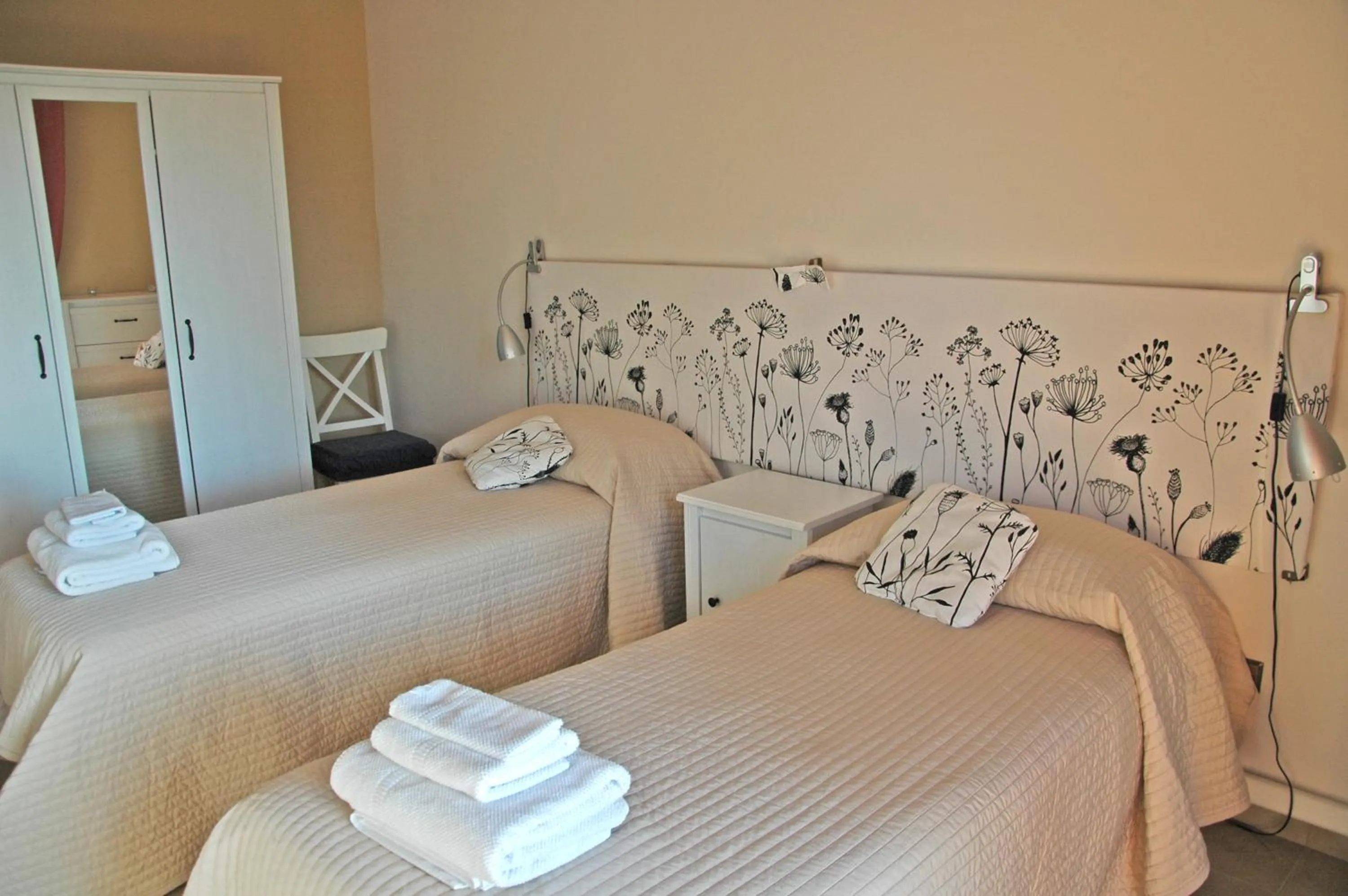 Bedroom, Bed in Le Anfore