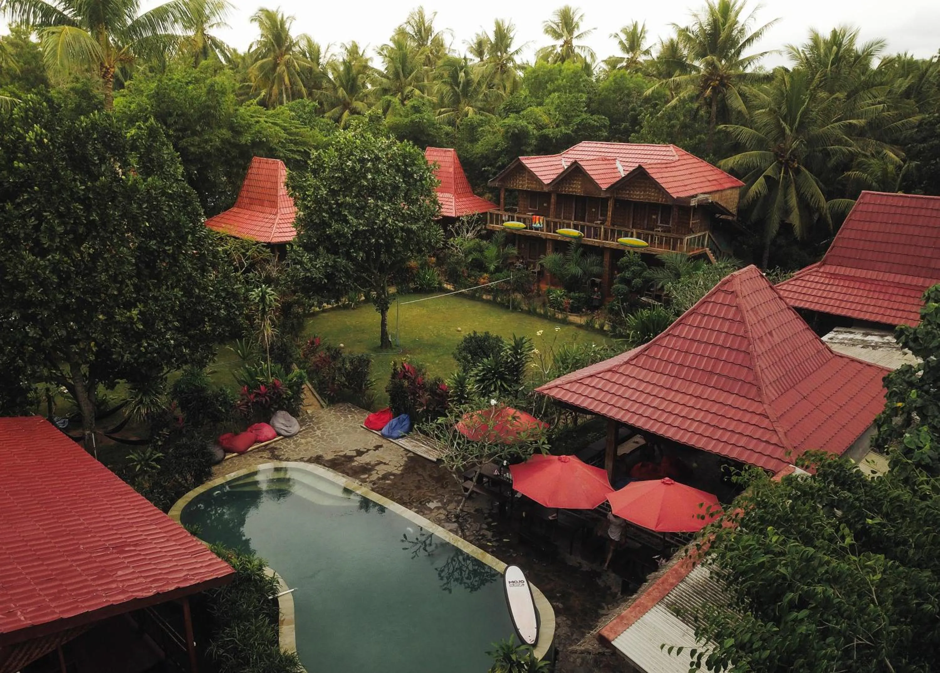 Pool view in Mojosurf Camp Red Island