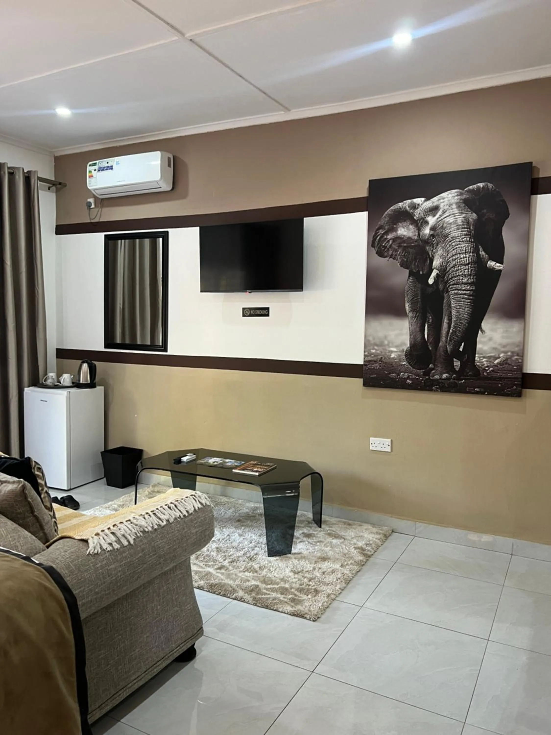 TV and multimedia in Ngoma Zanga Lodge