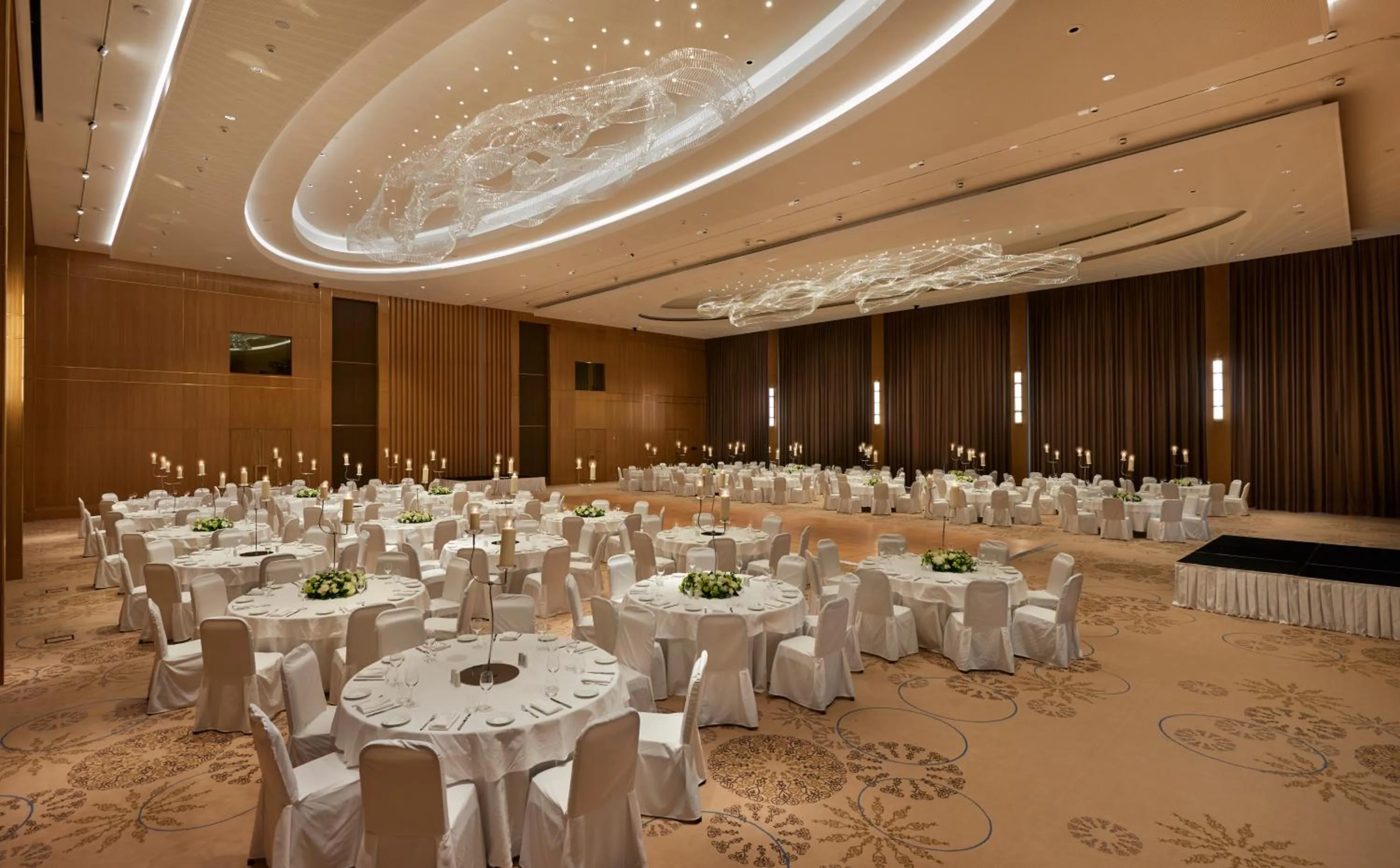 Restaurant/places to eat in Hyatt Regency Tashkent