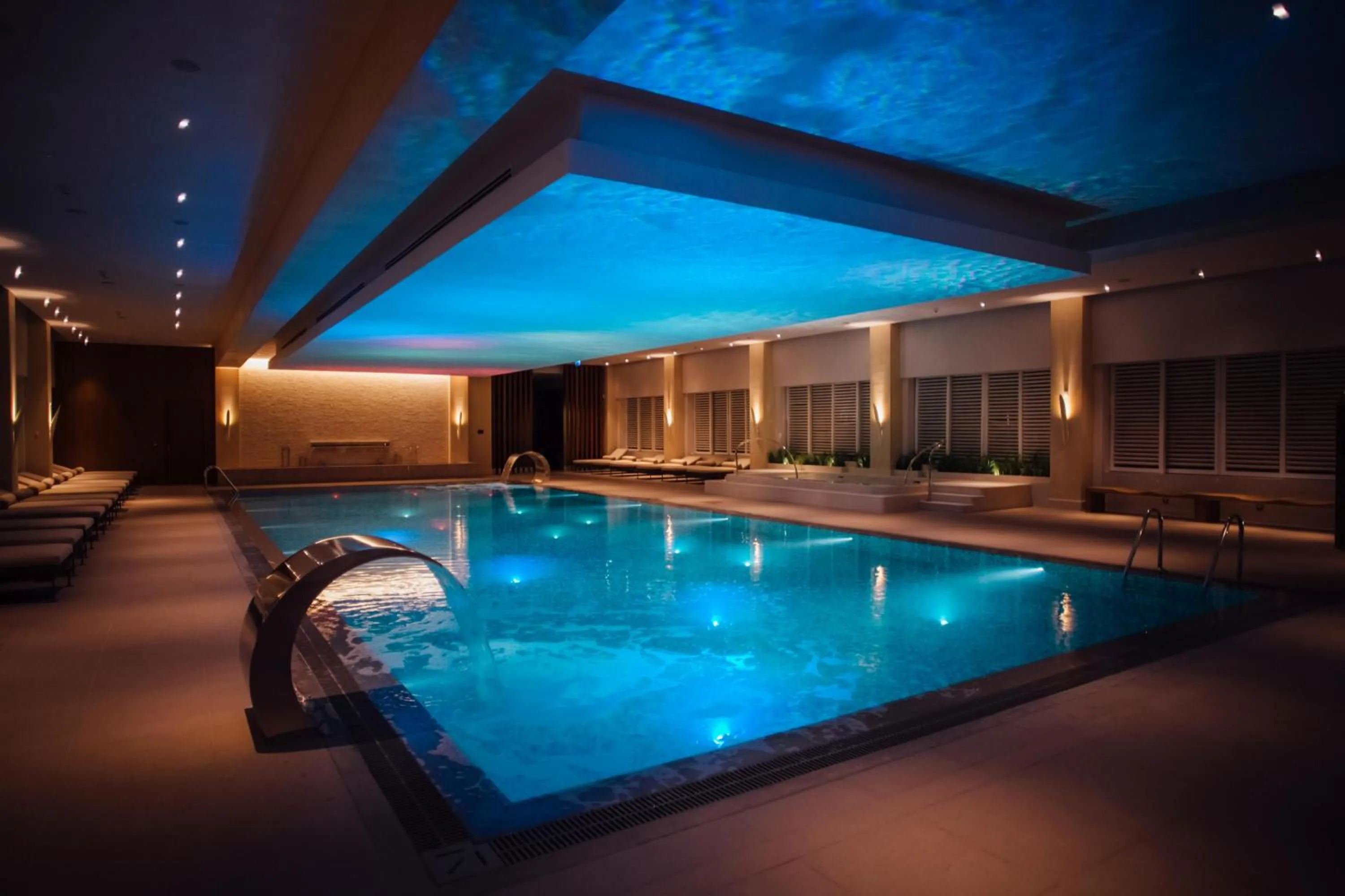 Swimming pool in Hyatt Regency Tashkent