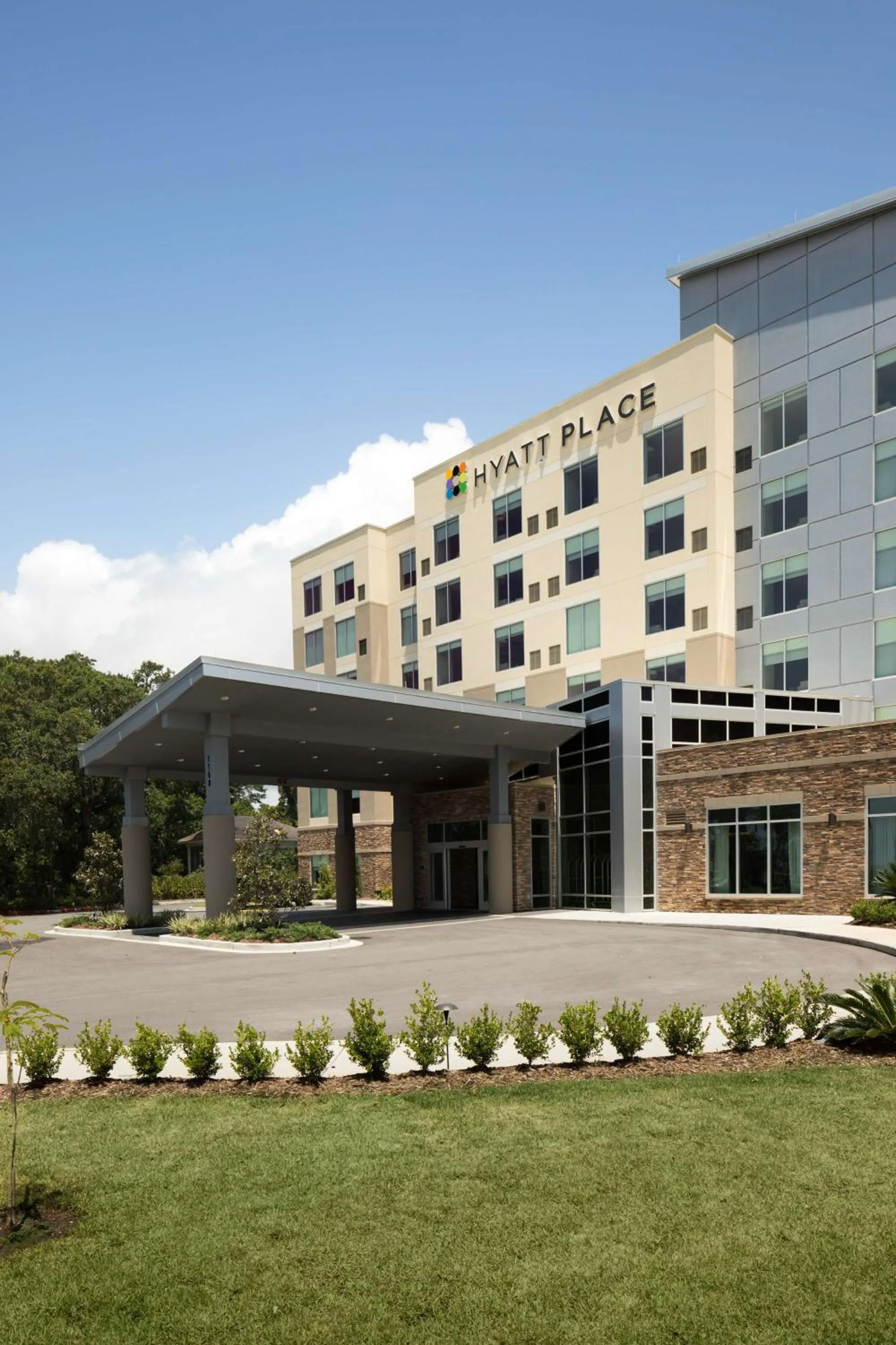 Property building in Hyatt Place Biloxi
