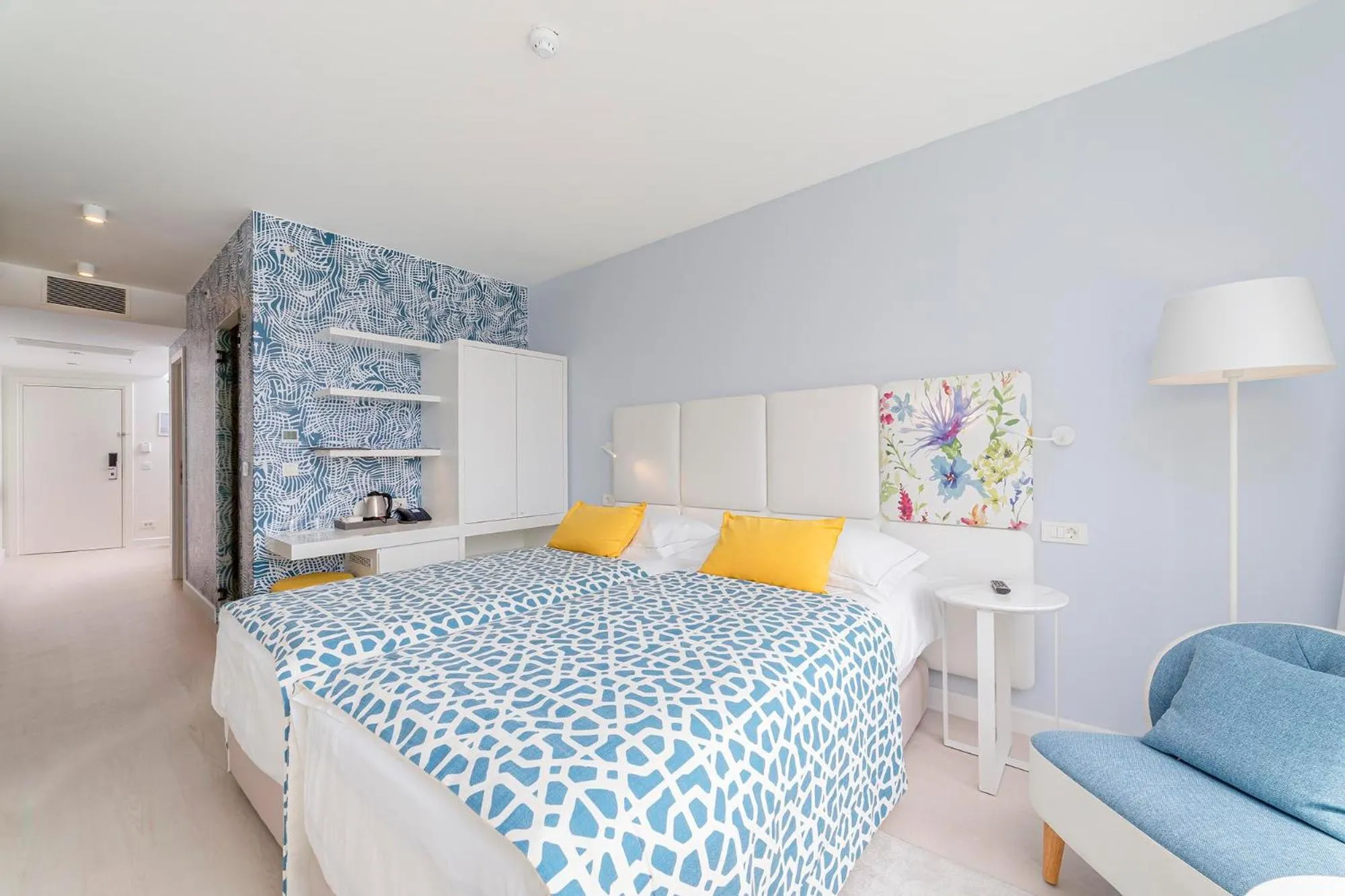 Bed in Amadria Park Family Hotel Jakov