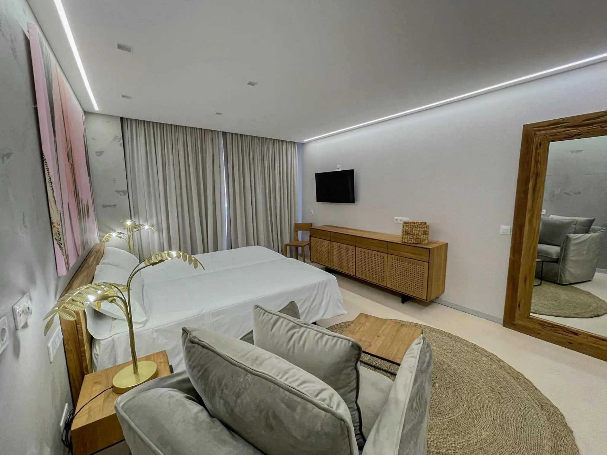 Bed in Gran Marina Suites