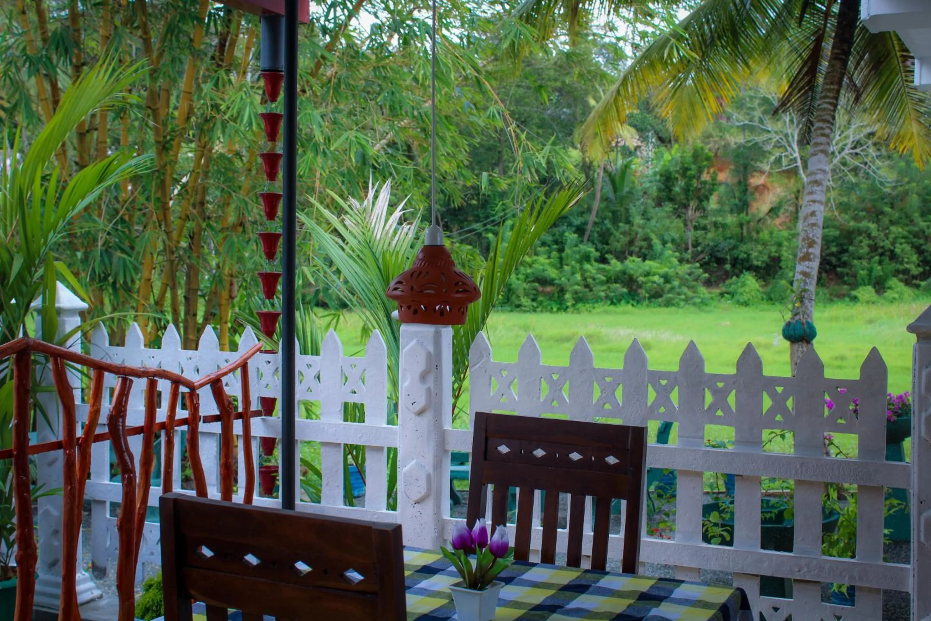 Restaurant/places to eat in Paddy Field View Resort