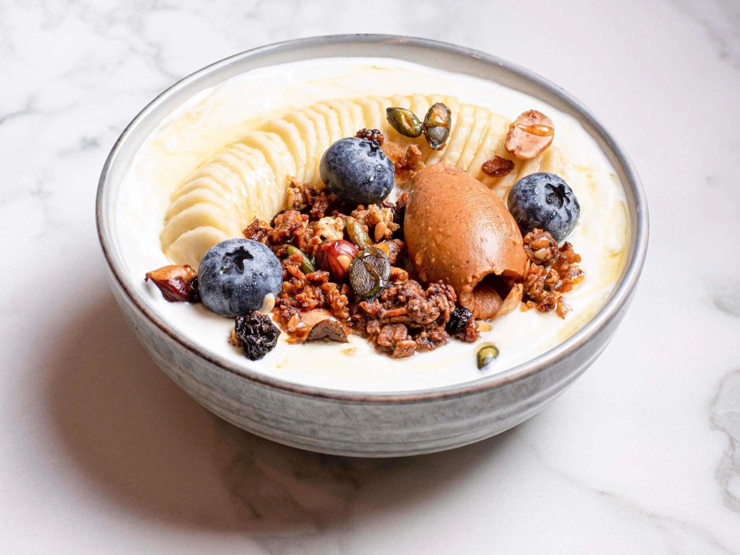 Restaurant/places to eat in TRIBE Paris Batignolles