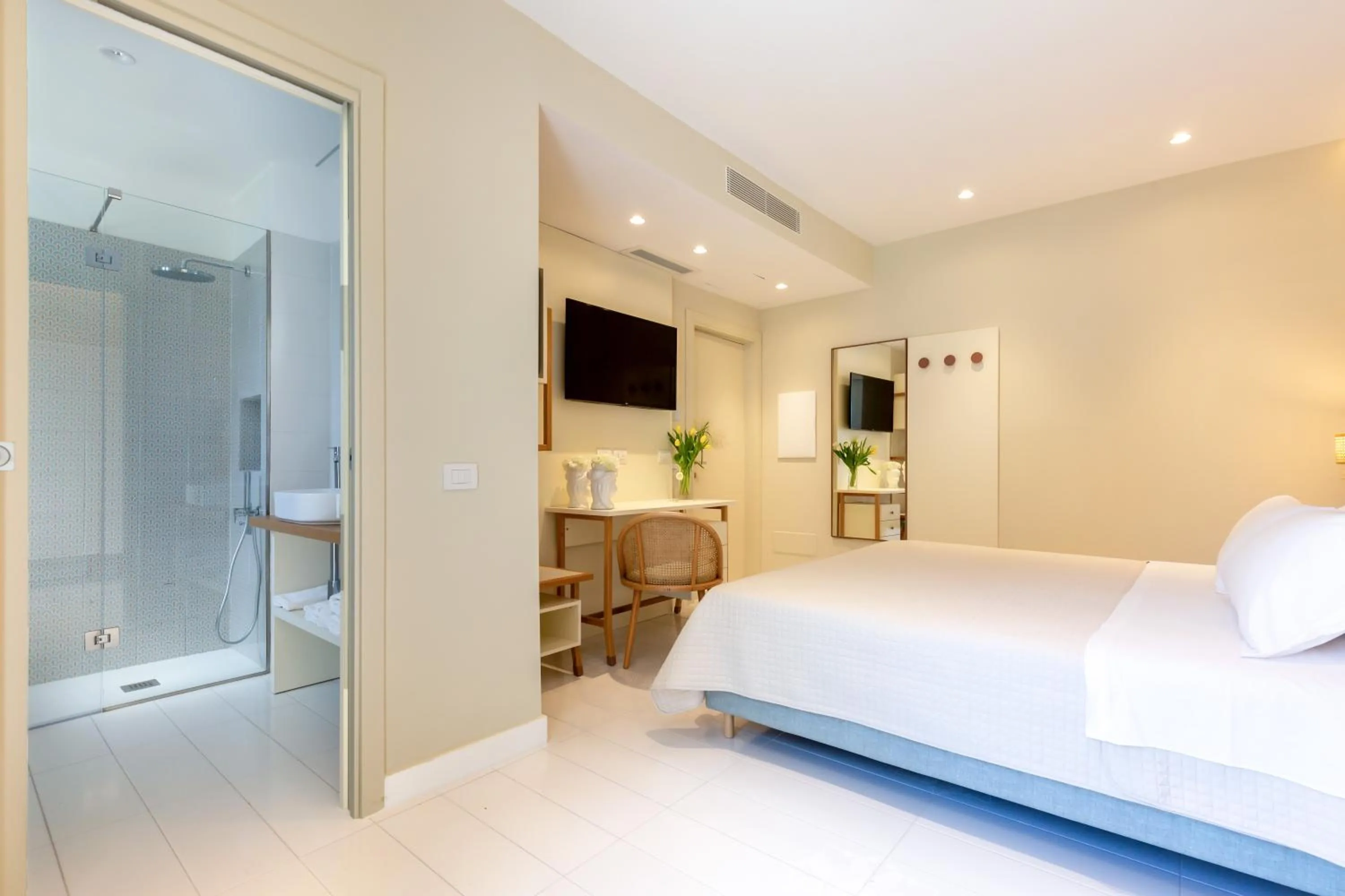 Photo of the whole room, Bed in Hotel Giosue' a mare Sorrento