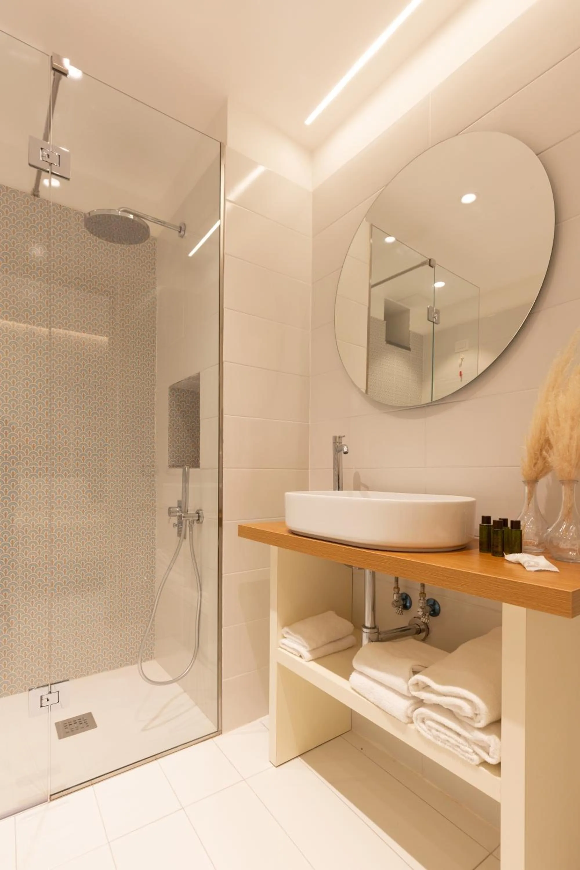 Shower in Hotel Giosue' a mare Sorrento