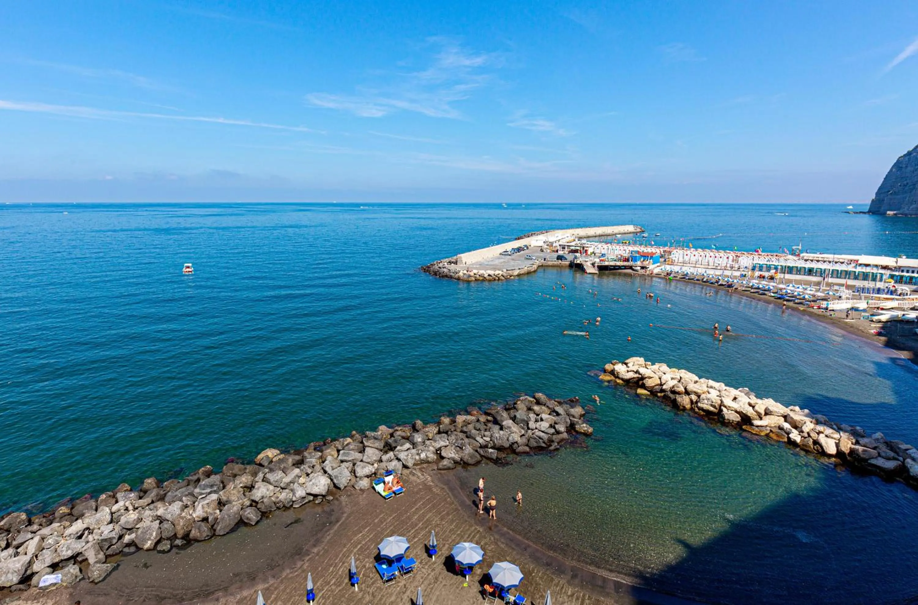 Beach in Hotel Giosue' a mare Sorrento